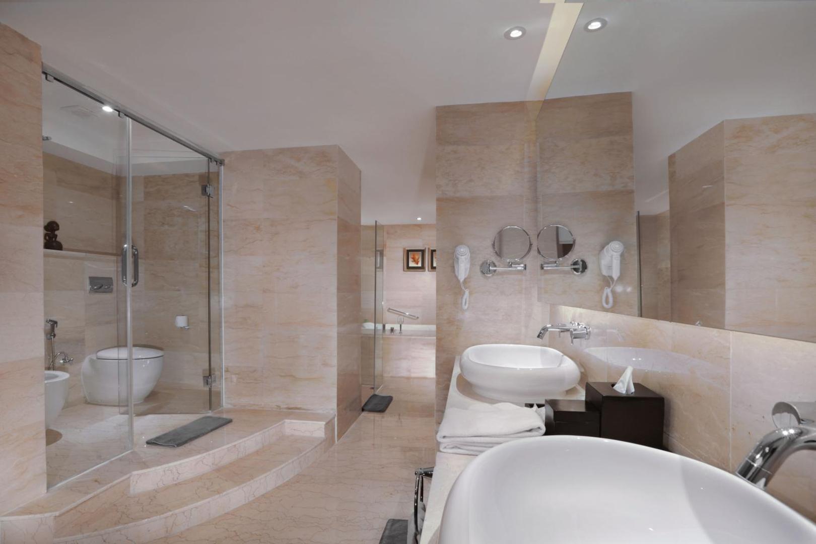 The Alana Yogyakarta Hotel & Convention Center The Alana Yogyakarta Hotel & Convention Center