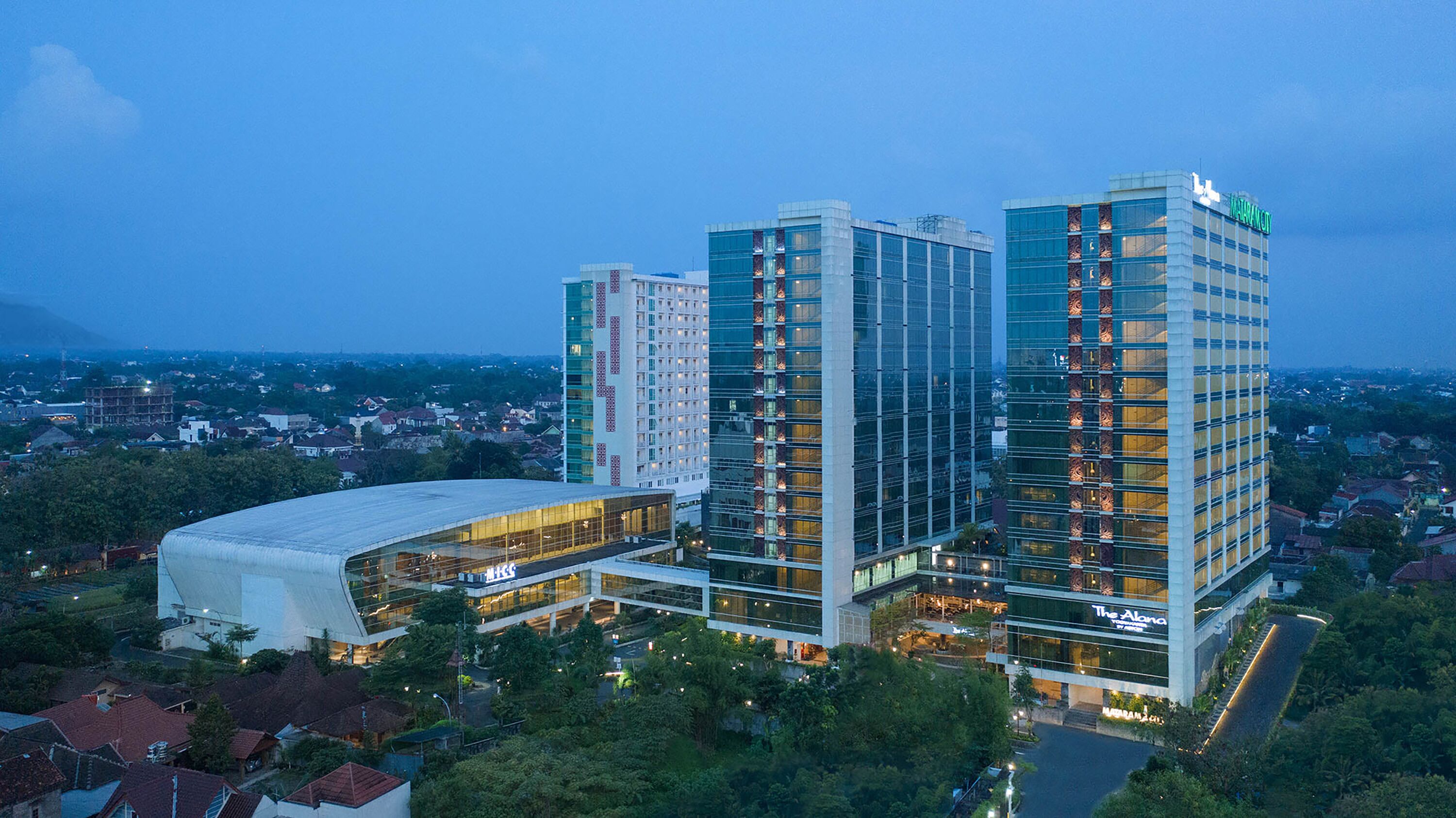 The Alana Yogyakarta Hotel & Convention Center The Alana Yogyakarta Hotel & Convention Center