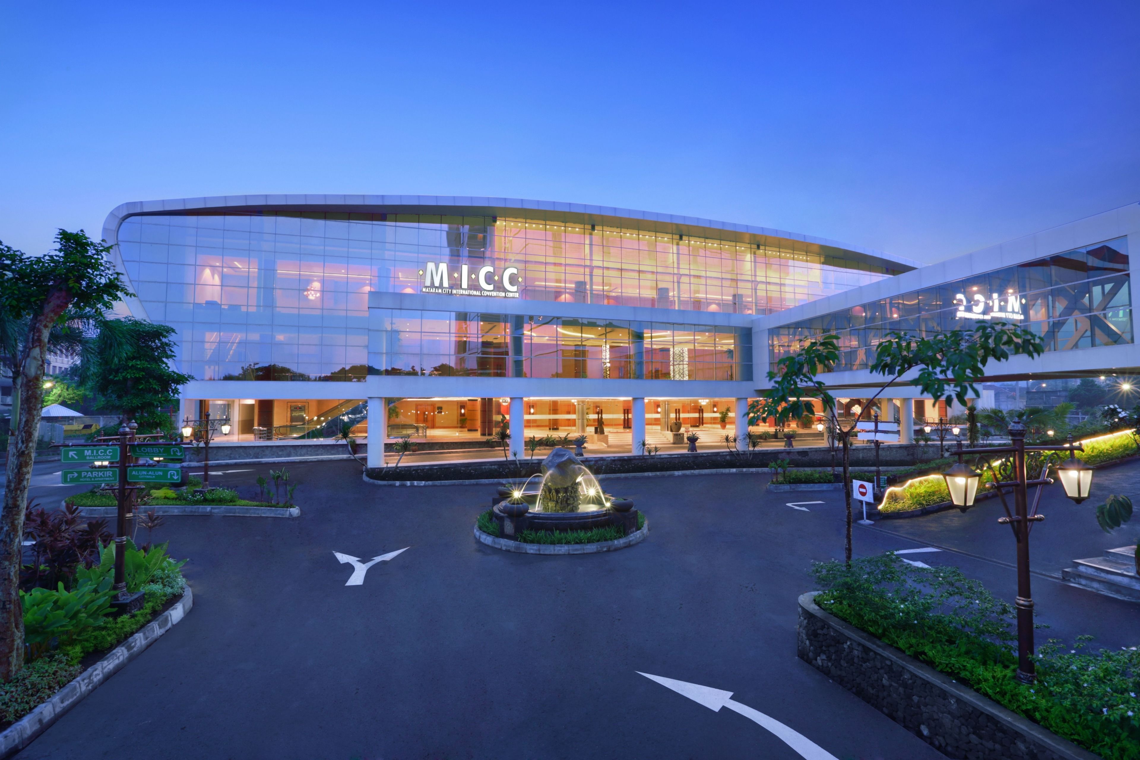 The Alana Yogyakarta Hotel & Convention Center The Alana Yogyakarta Hotel & Convention Center