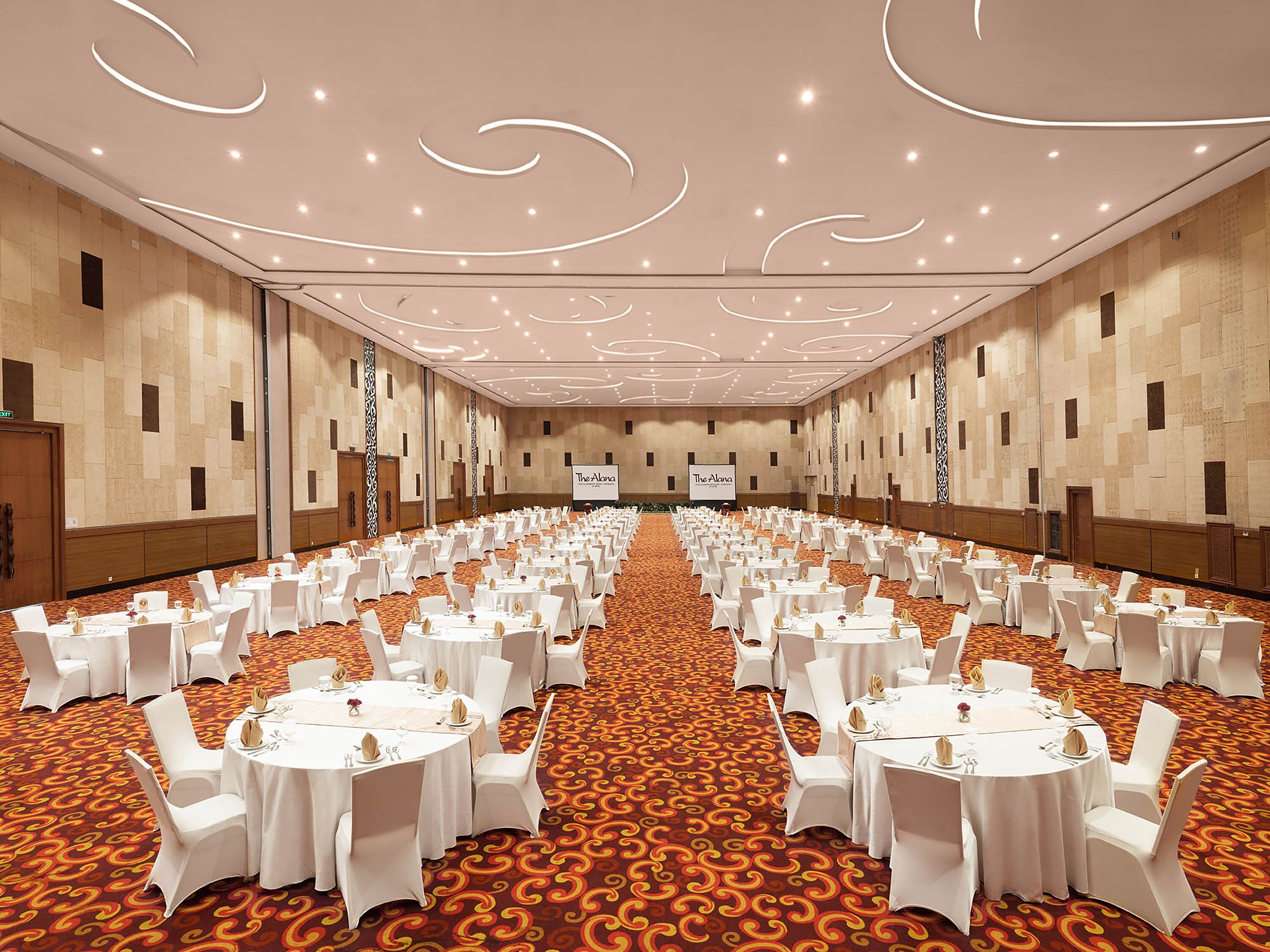 The Alana Yogyakarta Hotel & Convention Center The Alana Yogyakarta Hotel & Convention Center
