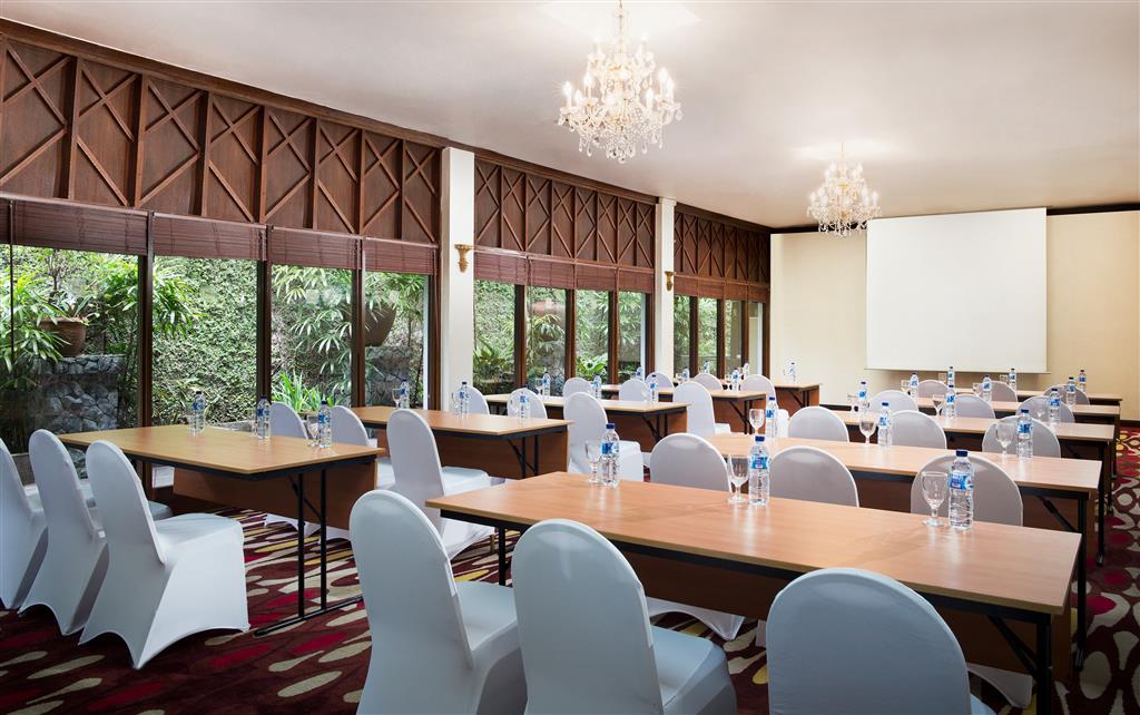 Sheraton Senggigi Beach Resort Sheraton Senggigi Beach Resort