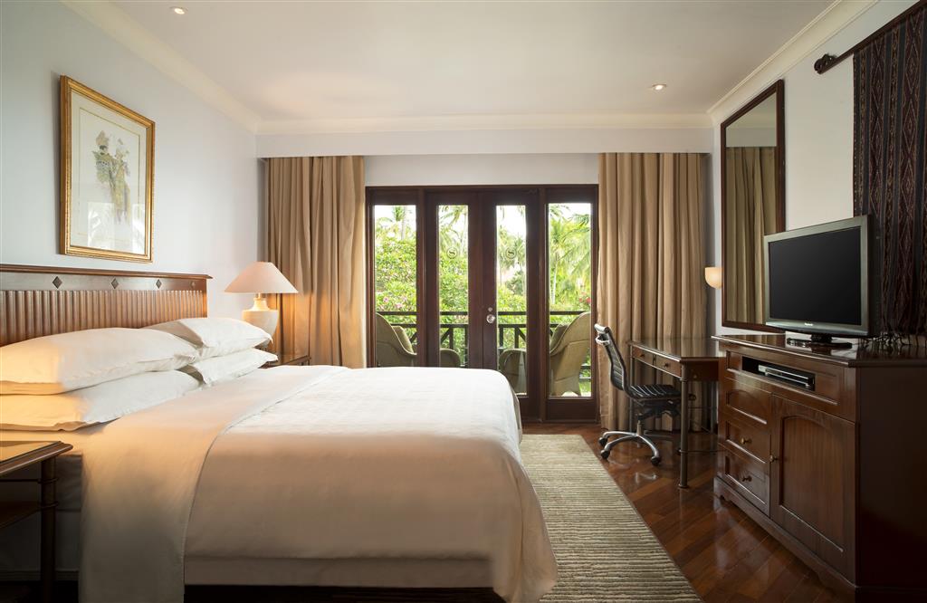 Sheraton Senggigi Beach Resort Sheraton Senggigi Beach Resort