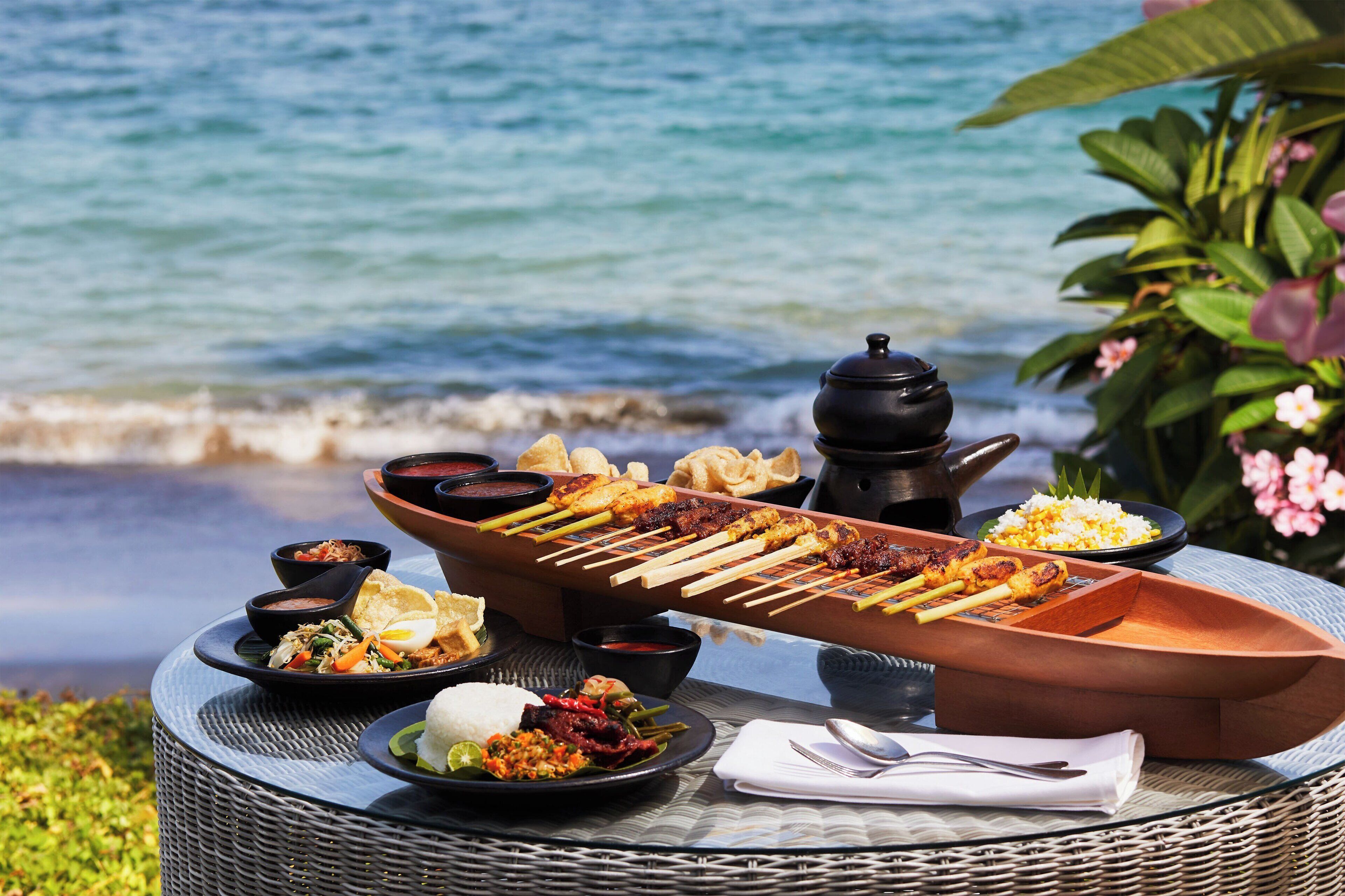 Sheraton Senggigi Beach Resort Sheraton Senggigi Beach Resort