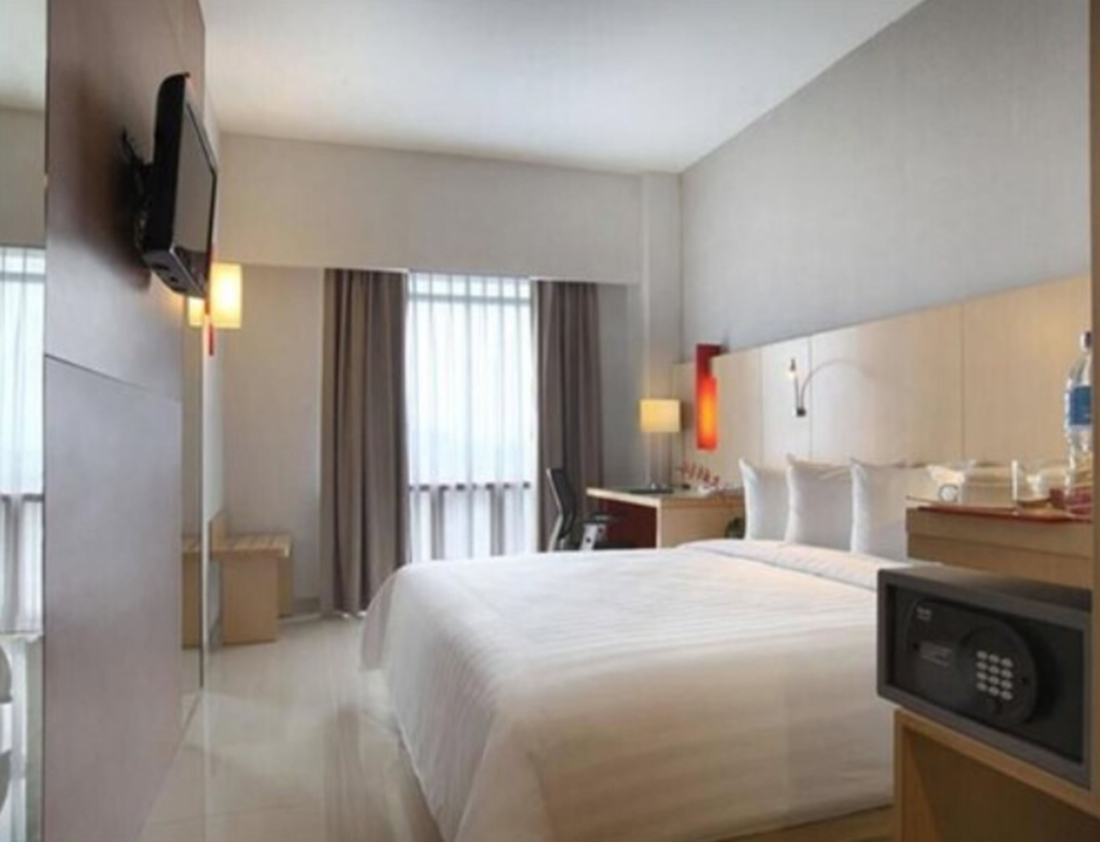 Santika Premiere Dyandra Hotel & Convention Medan Santika Premiere Dyandra Hotel & Convention Medan