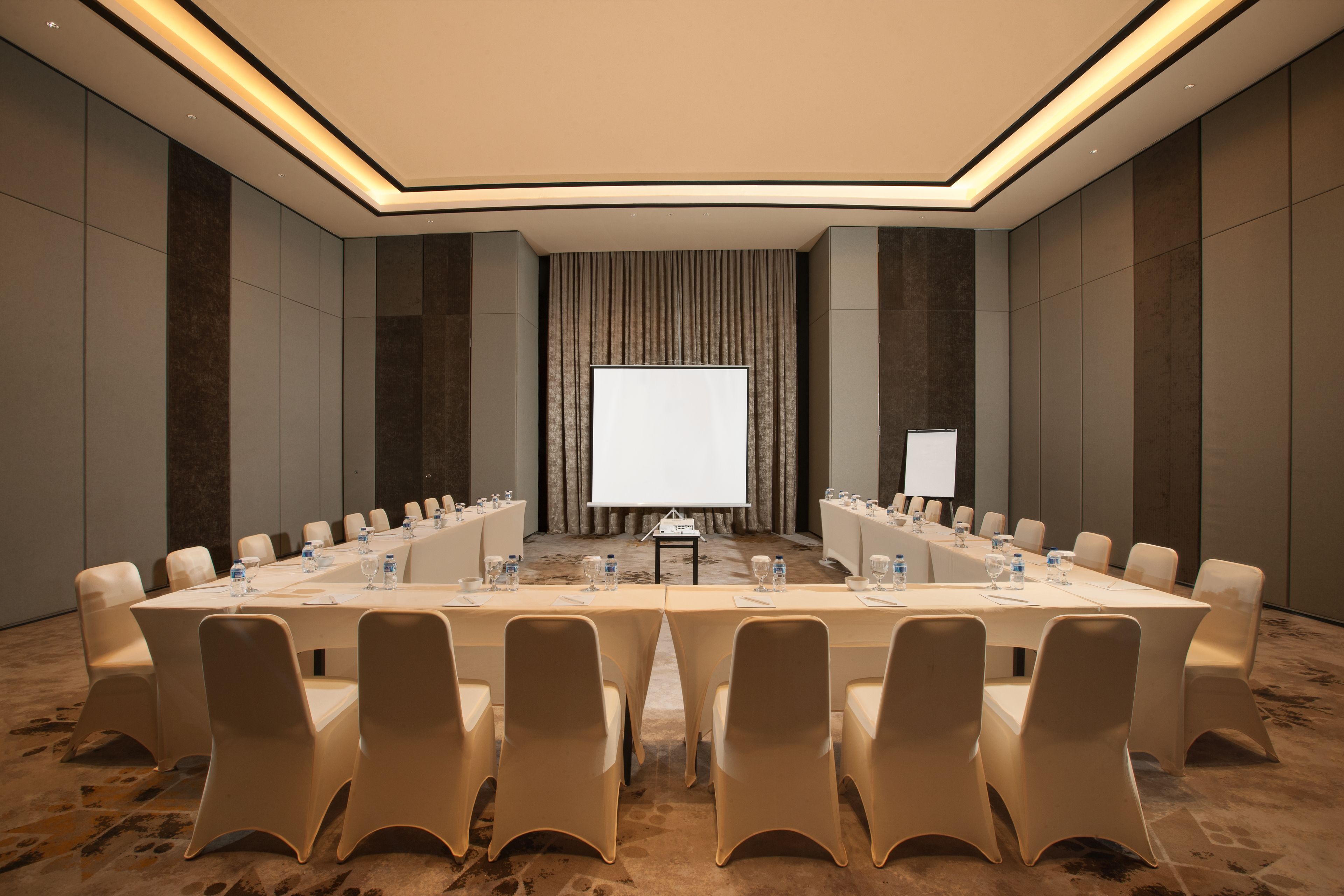Hotel Santika Premiere Bandara - Palembang Hotel Santika Premiere Bandara - Palembang
