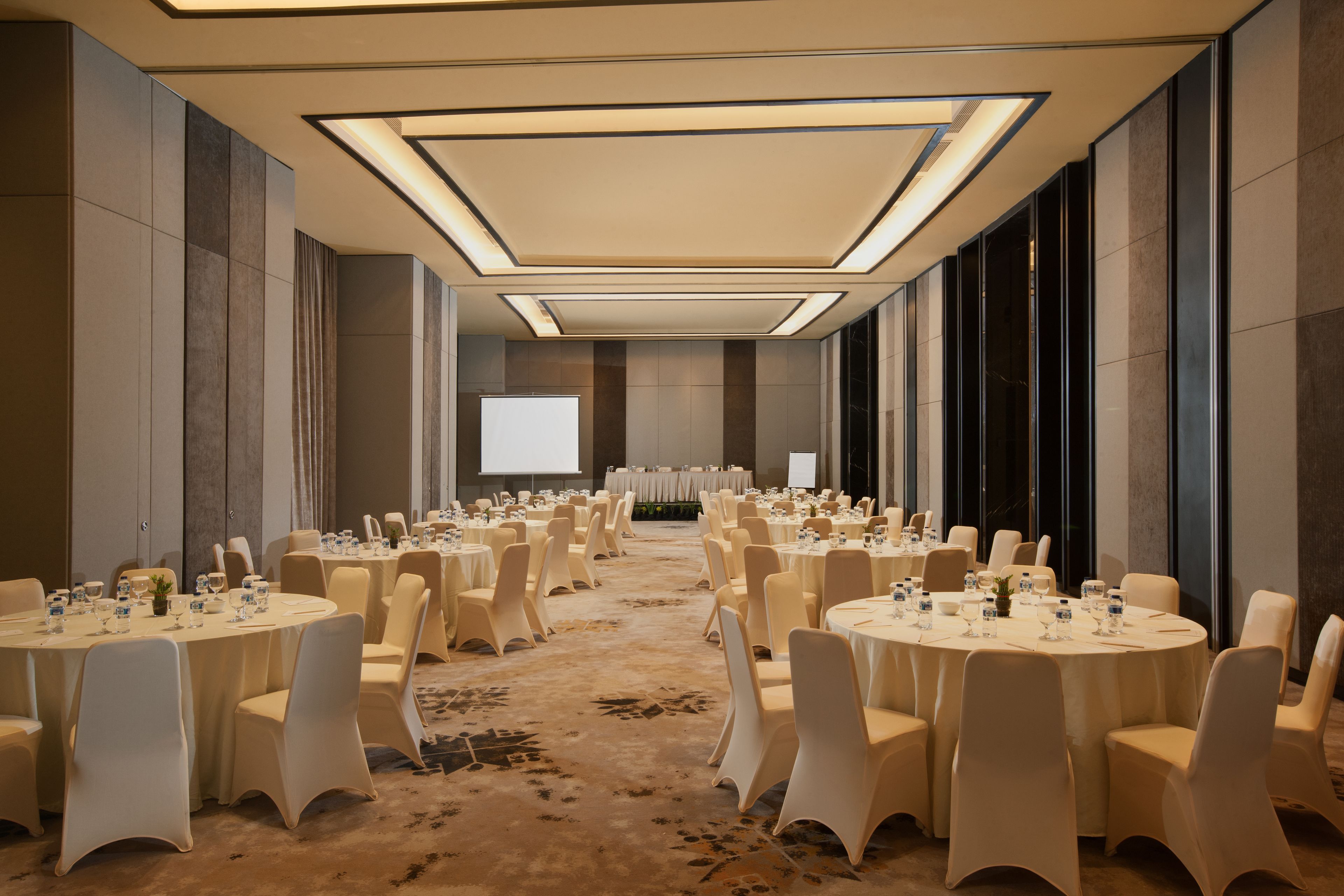Hotel Santika Premiere Bandara - Palembang Hotel Santika Premiere Bandara - Palembang