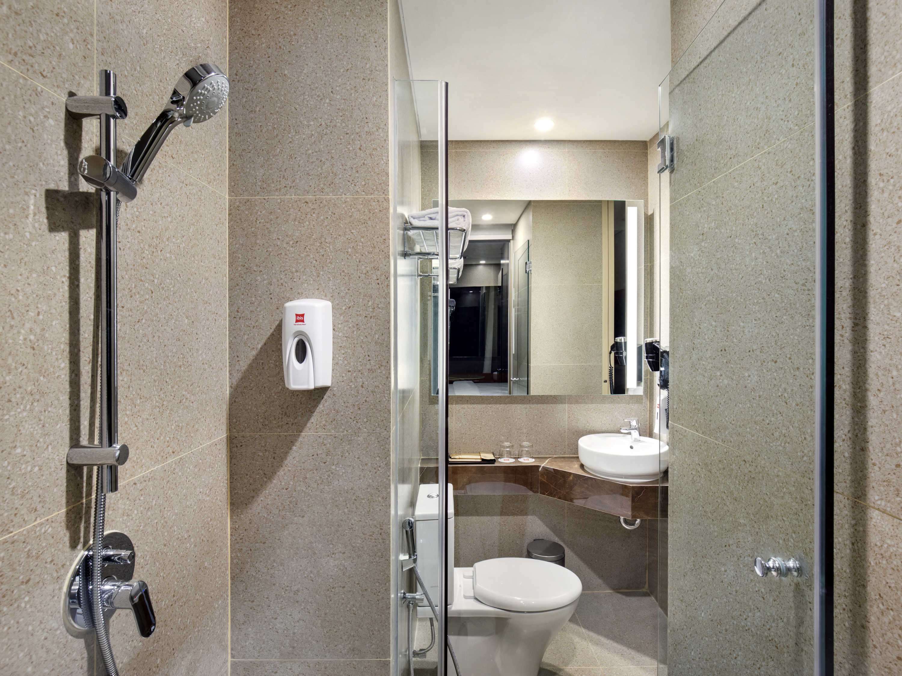 ibis Palembang Sanggar ibis Palembang Sanggar