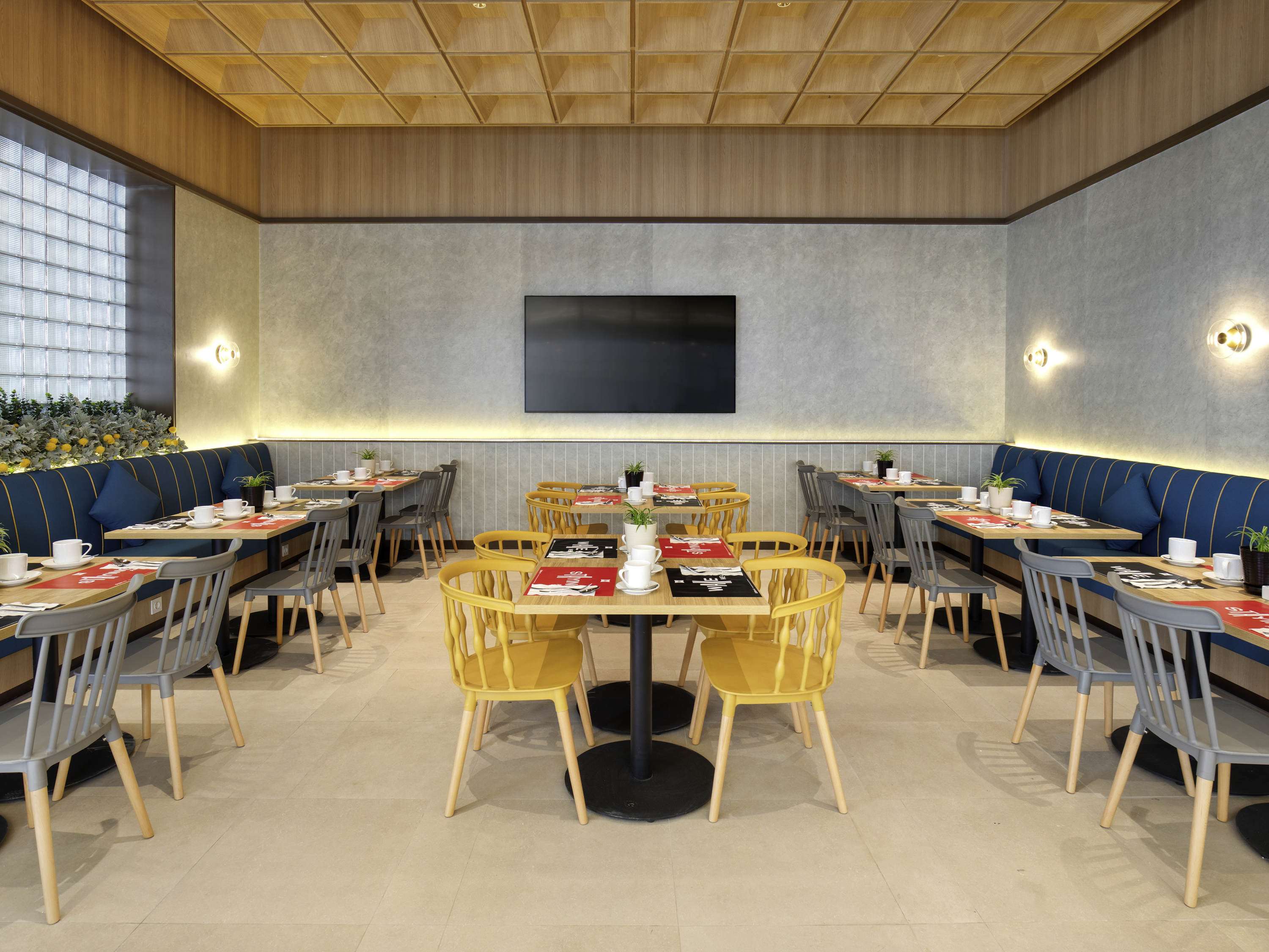 ibis Palembang Sanggar ibis Palembang Sanggar