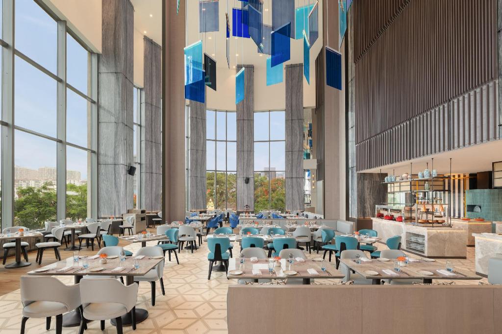 Le Méridien Ahmedabad