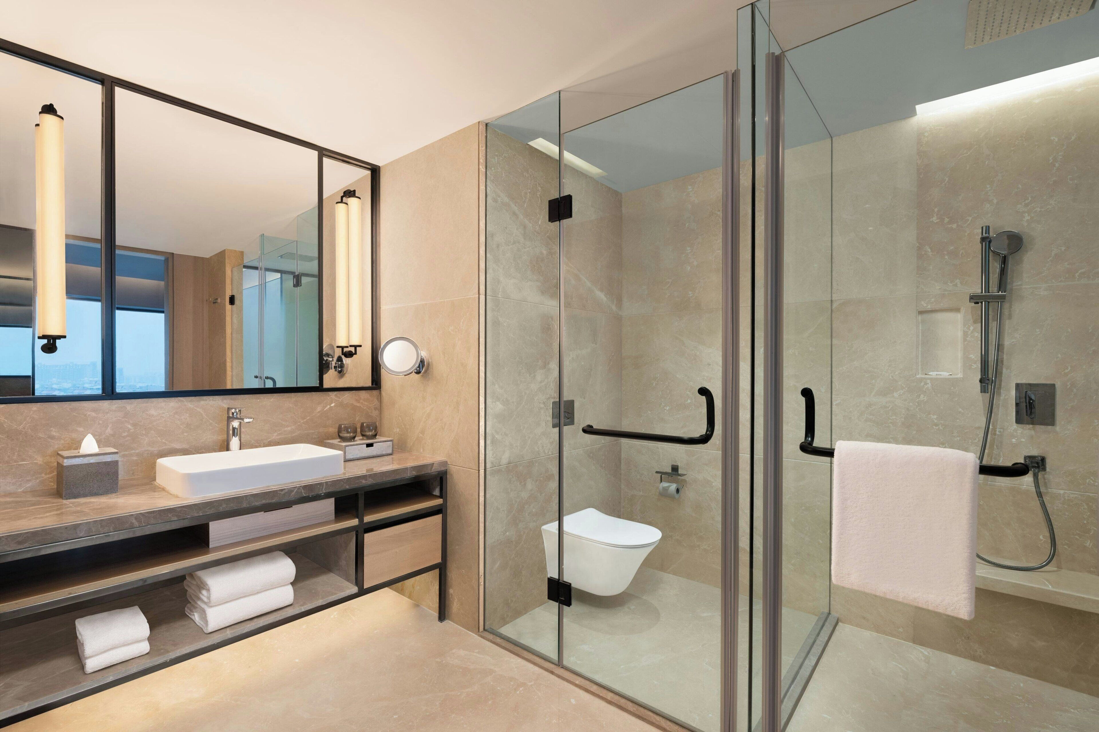 Le Méridien Ahmedabad