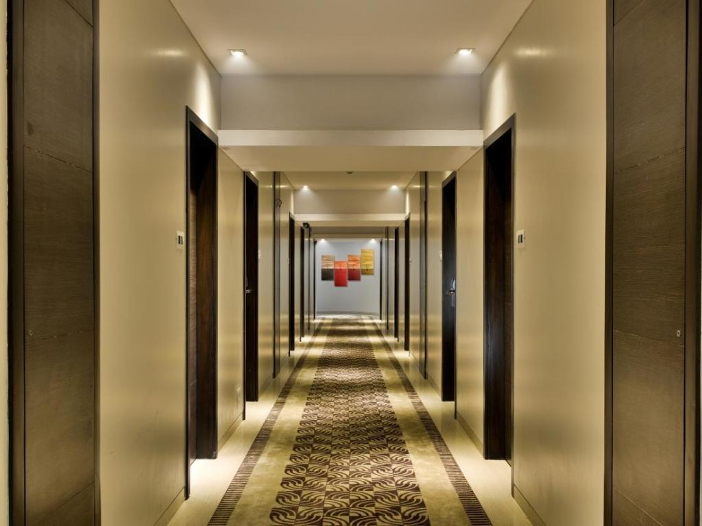 The Fern Residency Vadodara Station Road Series by Marriott