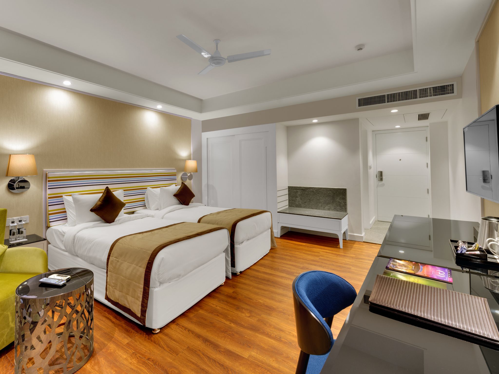 Amanora The Fern Pune Series by Marriott