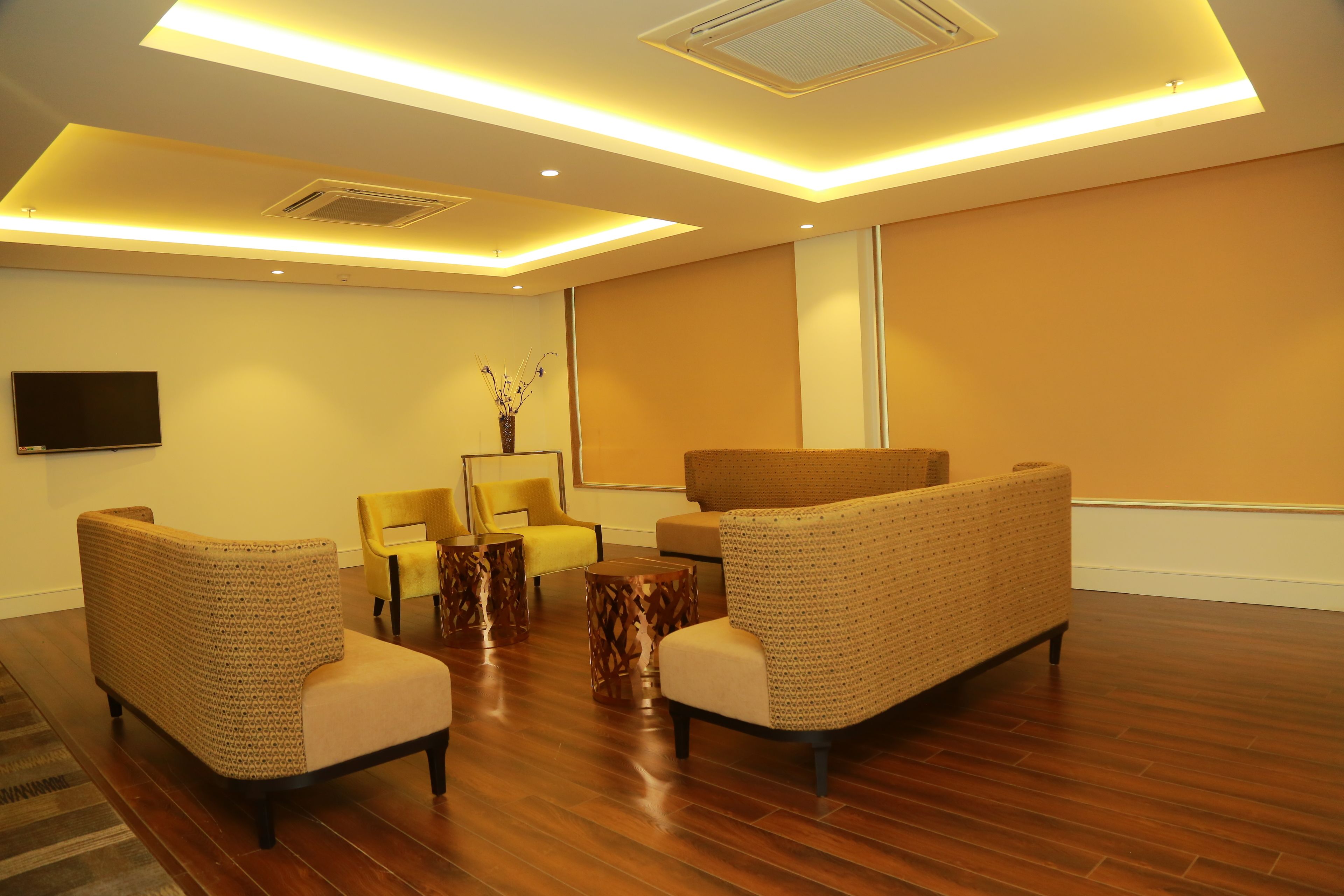 Amanora The Fern Pune Series by Marriott