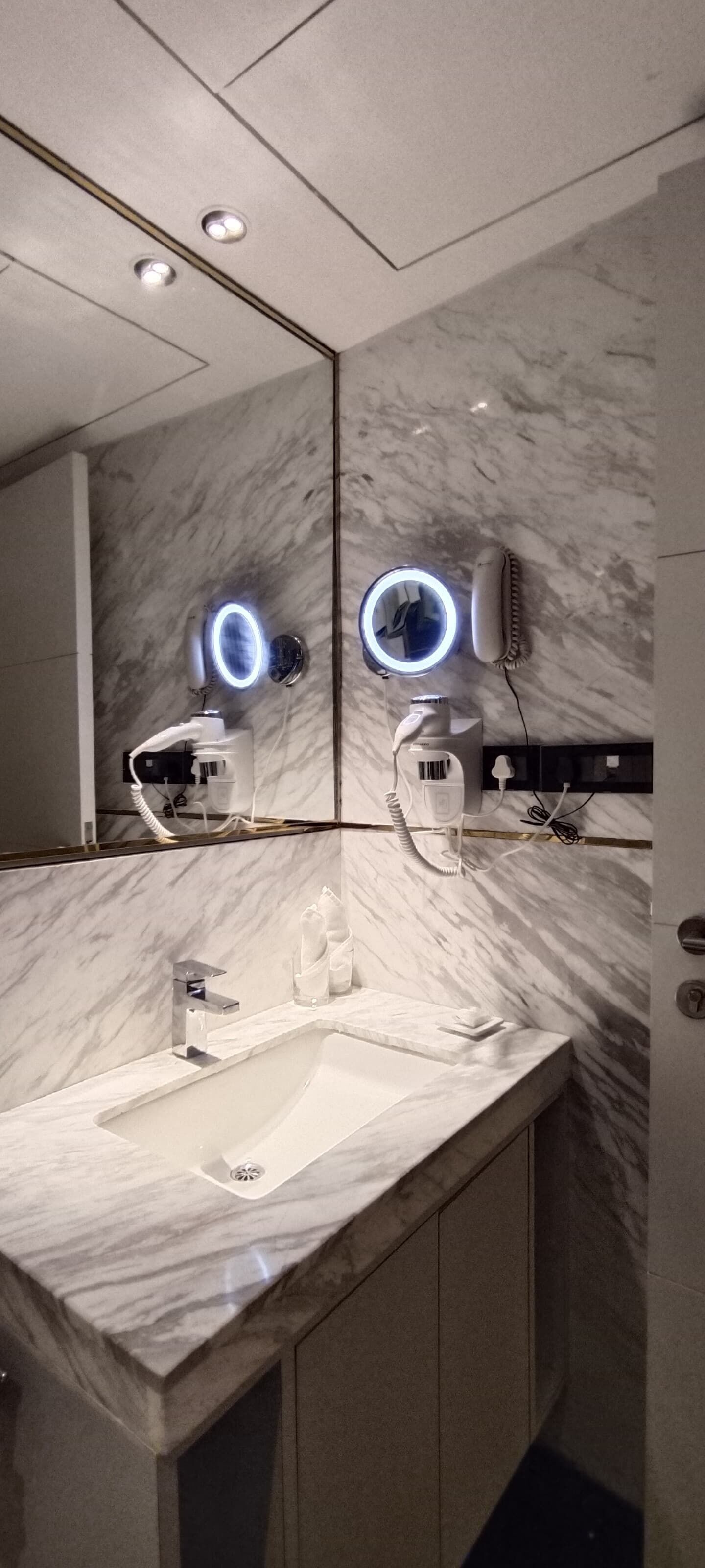 Amanora The Fern Pune Series by Marriott