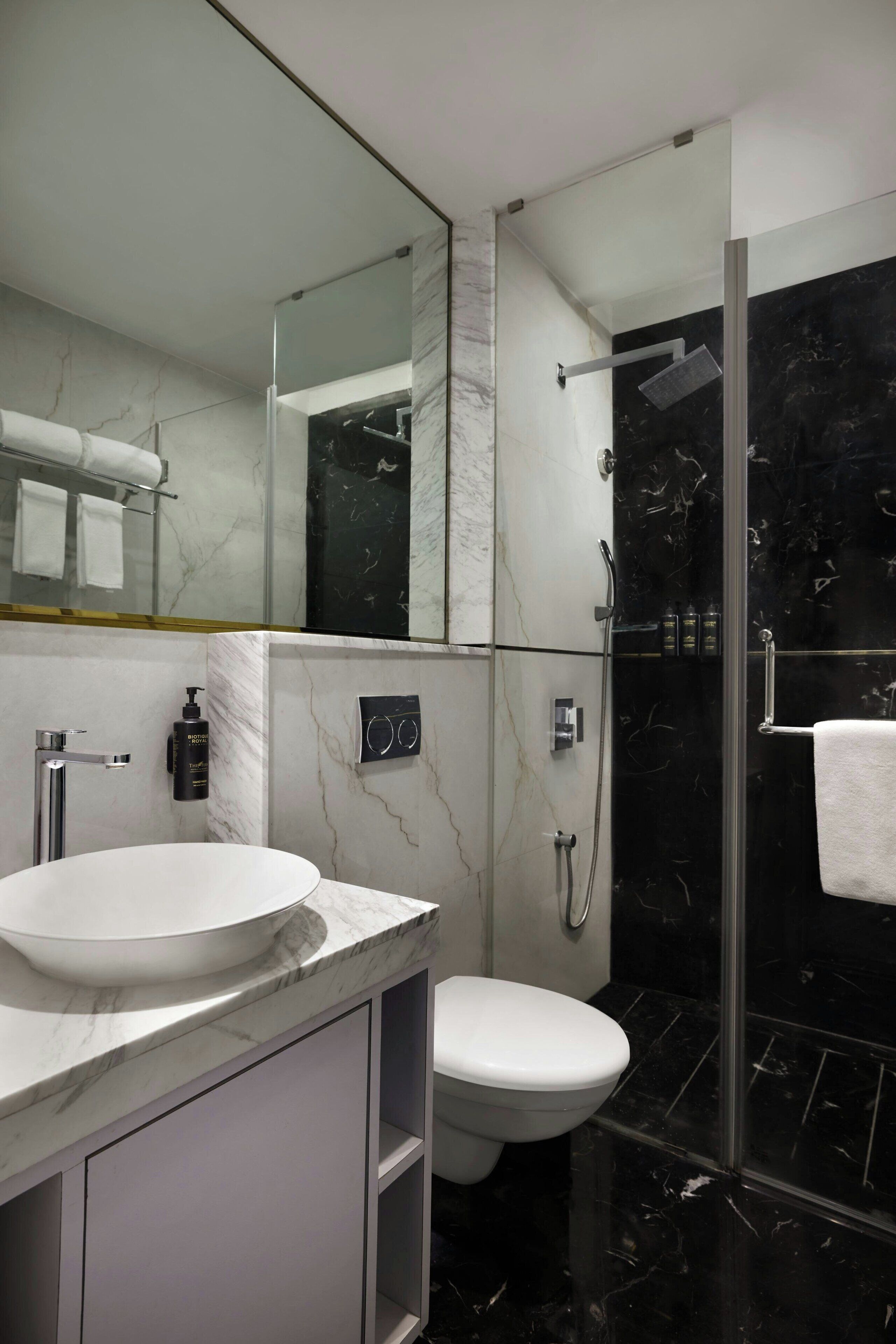 Amanora The Fern Pune Series by Marriott