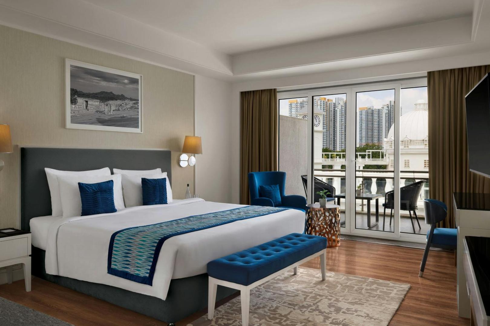 Amanora The Fern Pune Series by Marriott