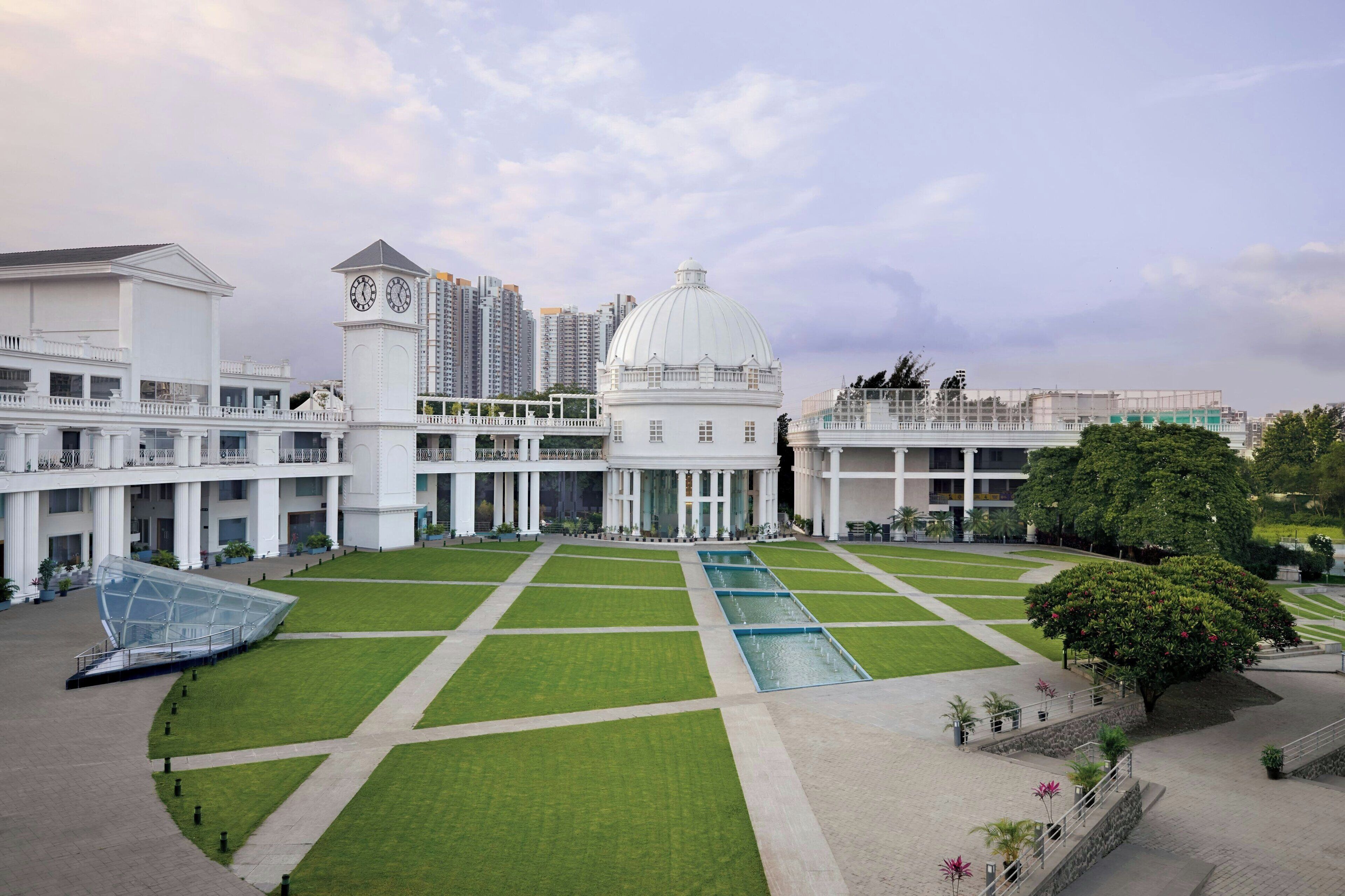 Amanora The Fern Pune Series by Marriott