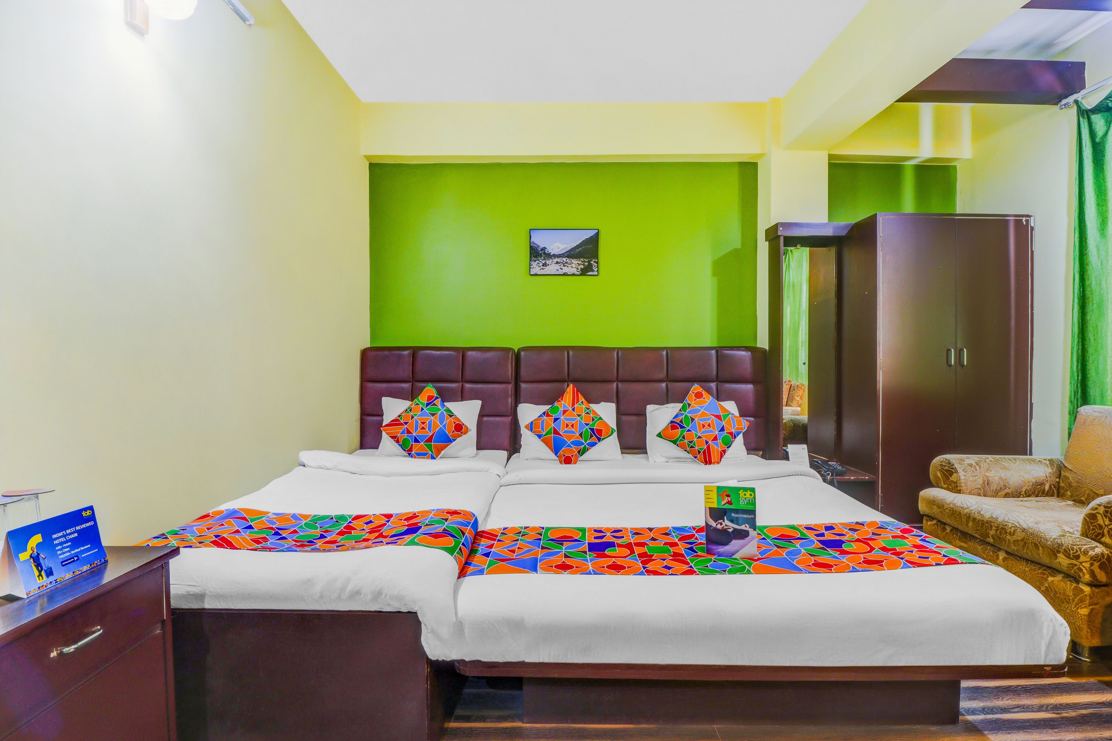 Hotel Misty Oak by FabHotels