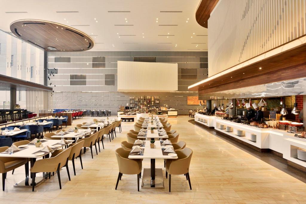 Taj Hotel & Convention Centre, Agra