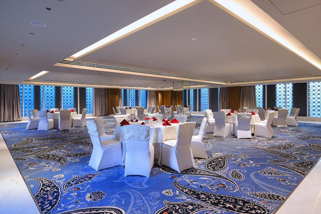 Taj Hotel & Convention Centre, Agra