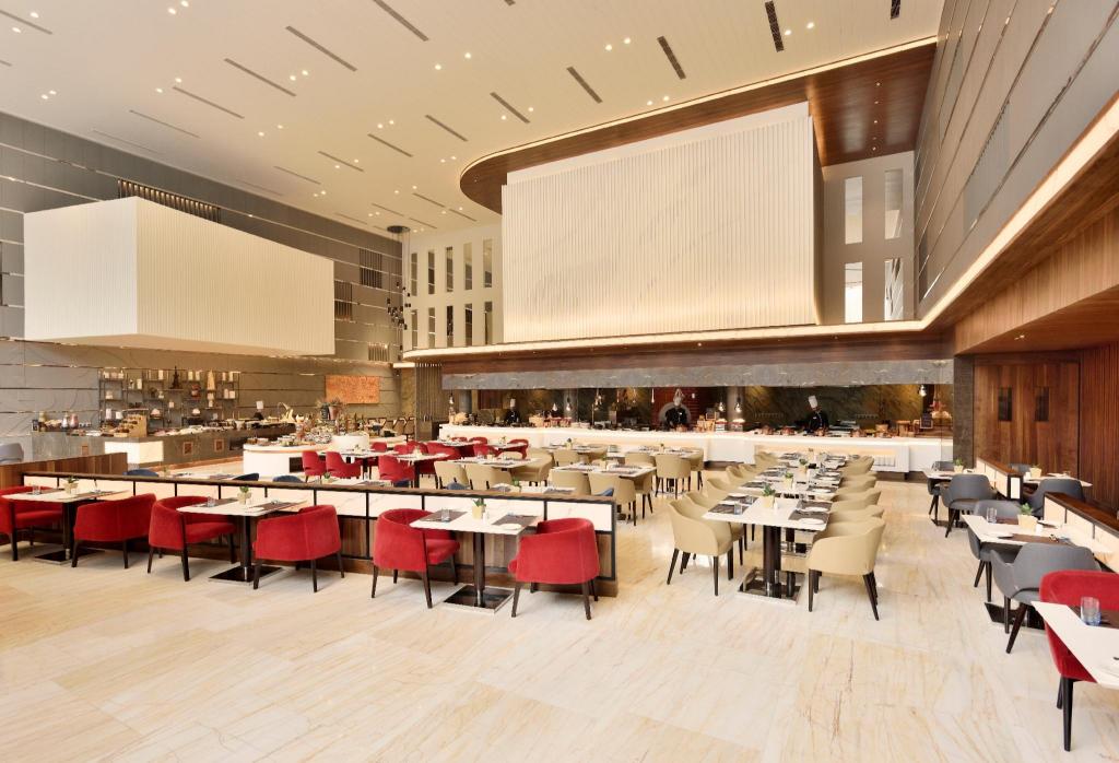 Taj Hotel & Convention Centre, Agra