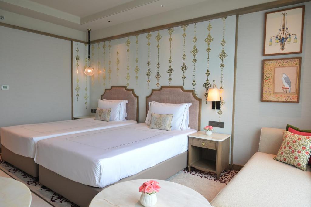 Taj Hotel & Convention Centre, Agra