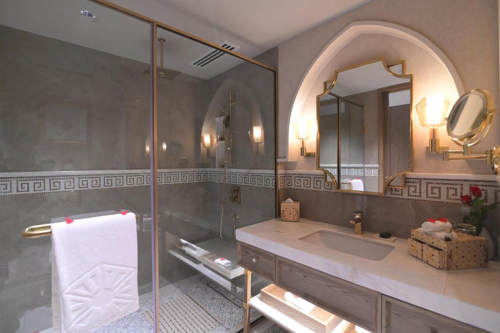 Taj Hotel & Convention Centre, Agra