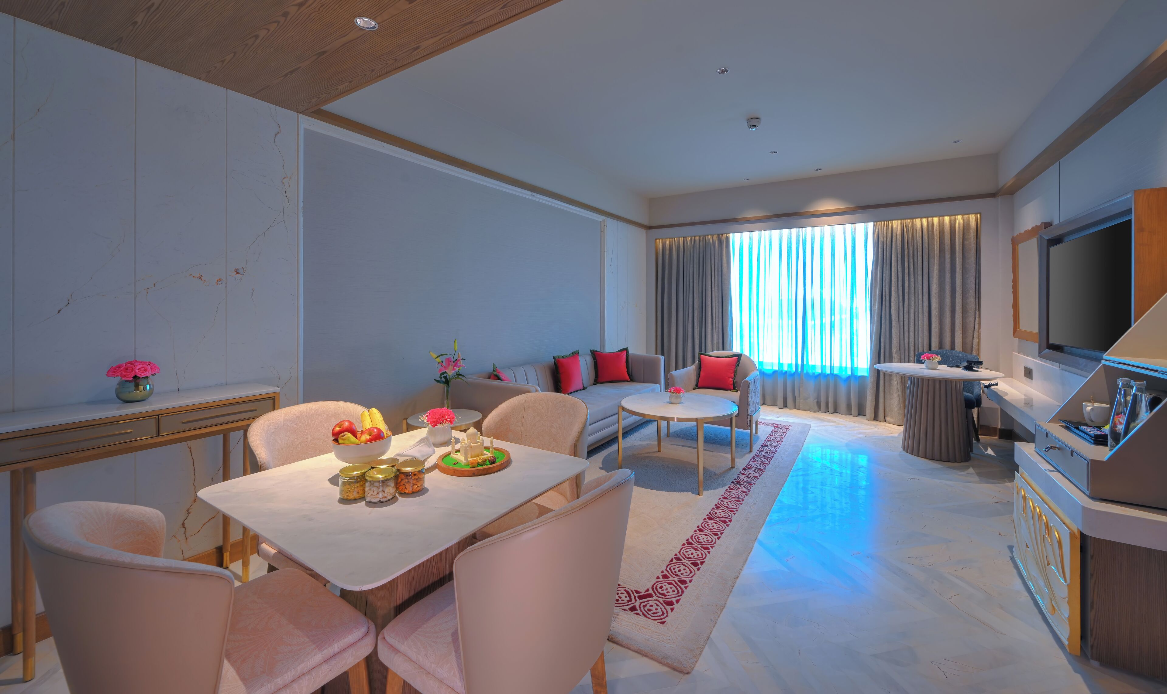 Taj Hotel & Convention Centre, Agra