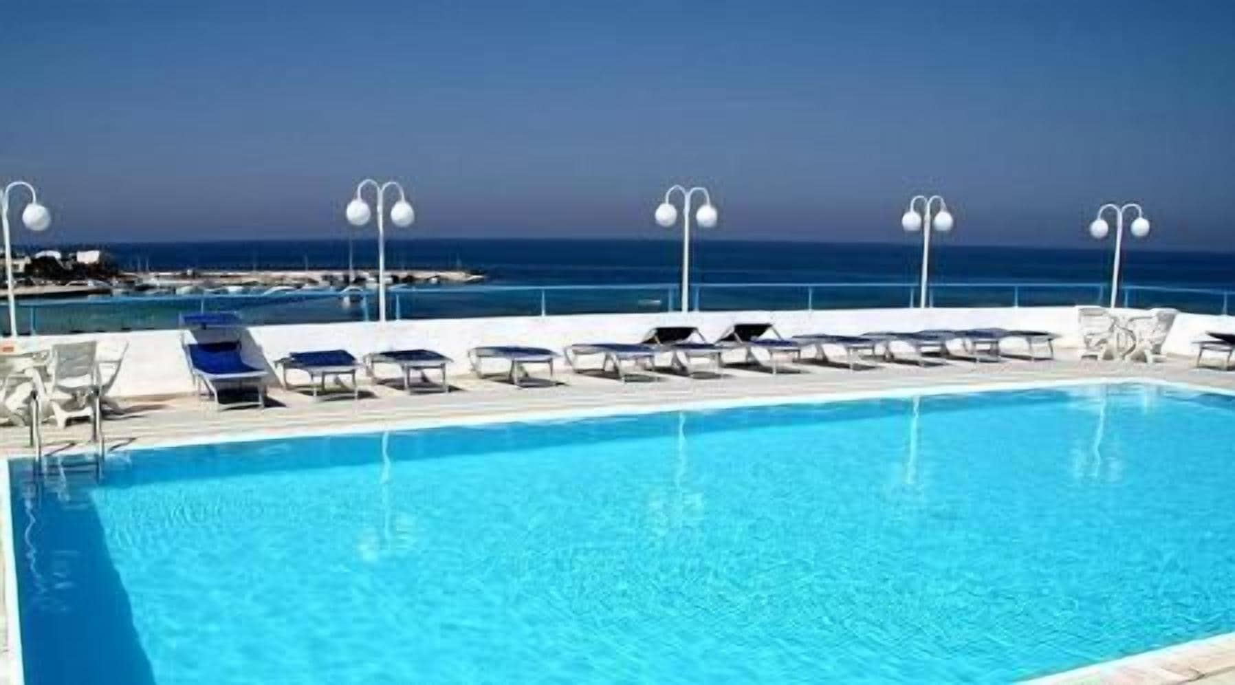 Eden Beach Club Eden Beach Club