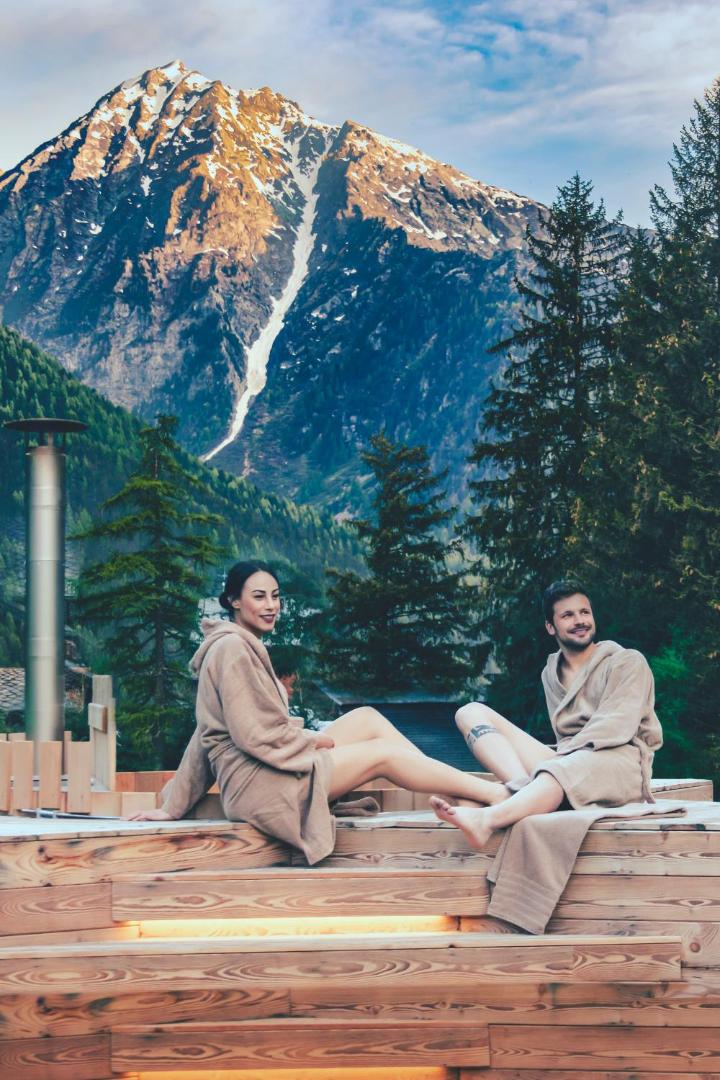 Aethos Monterosa Aethos Monterosa