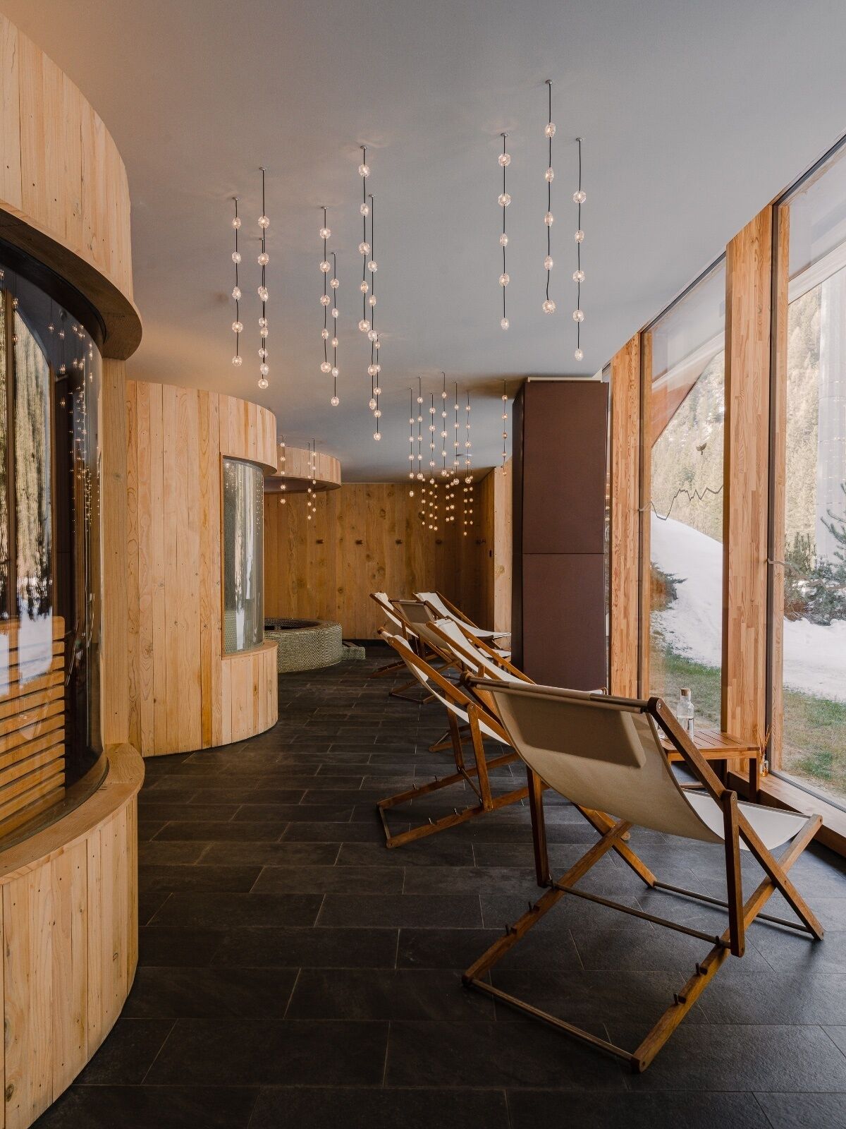 Aethos Monterosa Aethos Monterosa