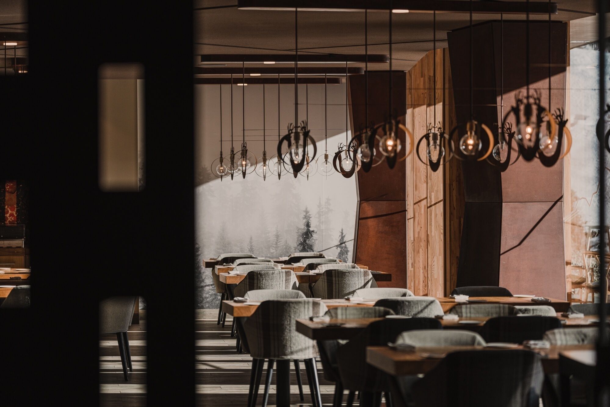 Aethos Monterosa Aethos Monterosa