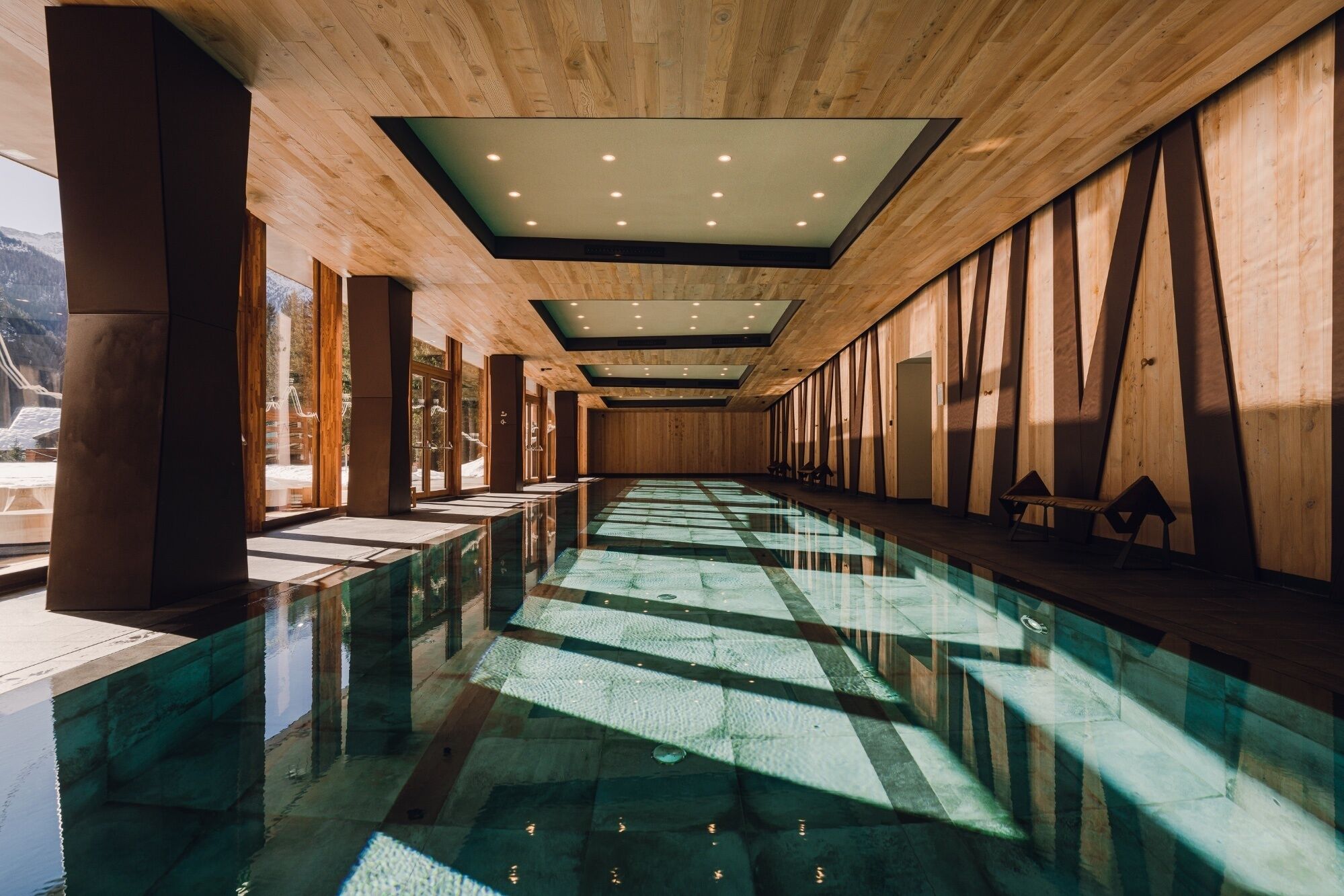 Aethos Monterosa Aethos Monterosa