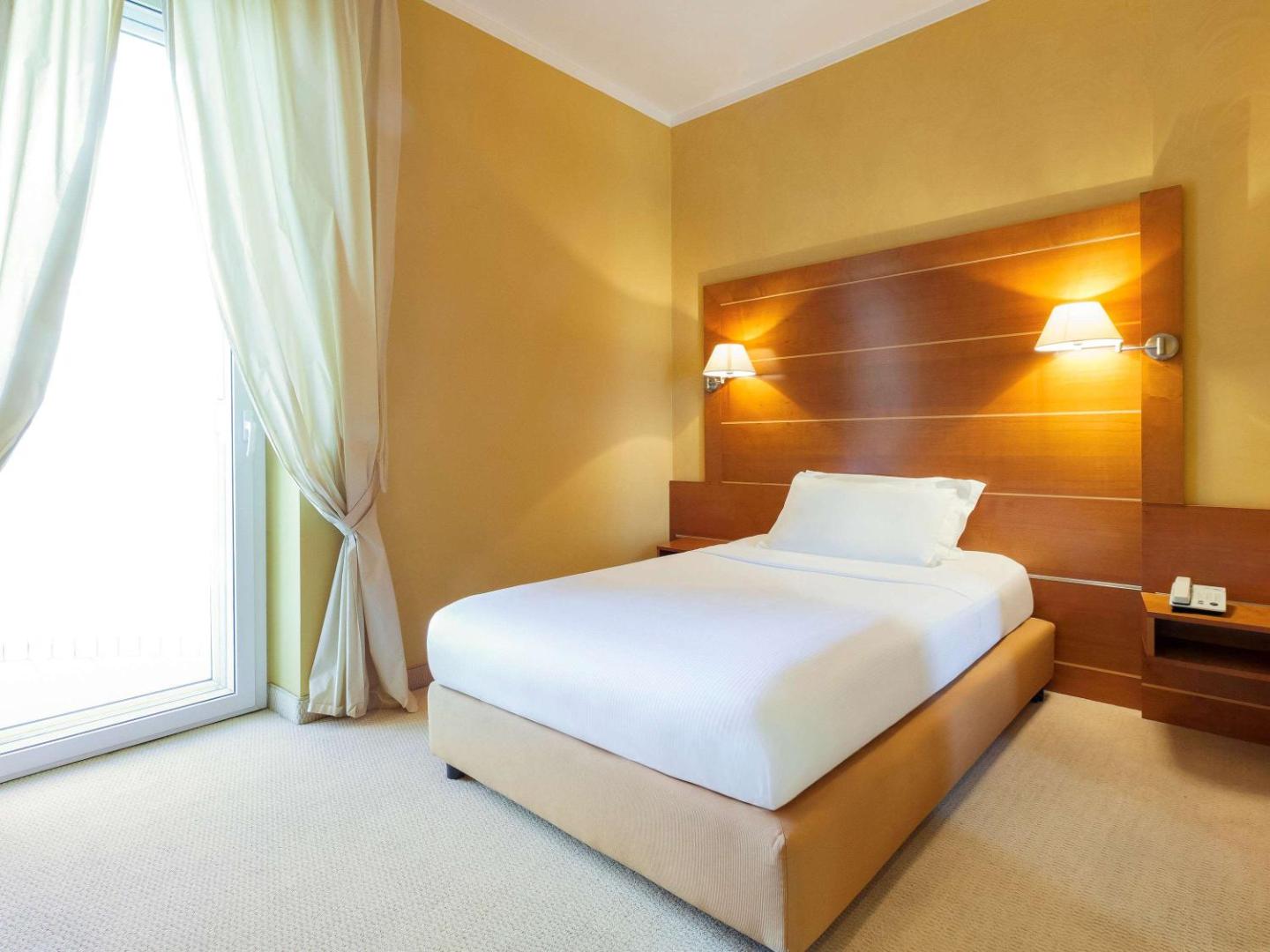 Hotel ibis Styles Bari Giovinazzo Hotel ibis Styles Bari Giovinazzo