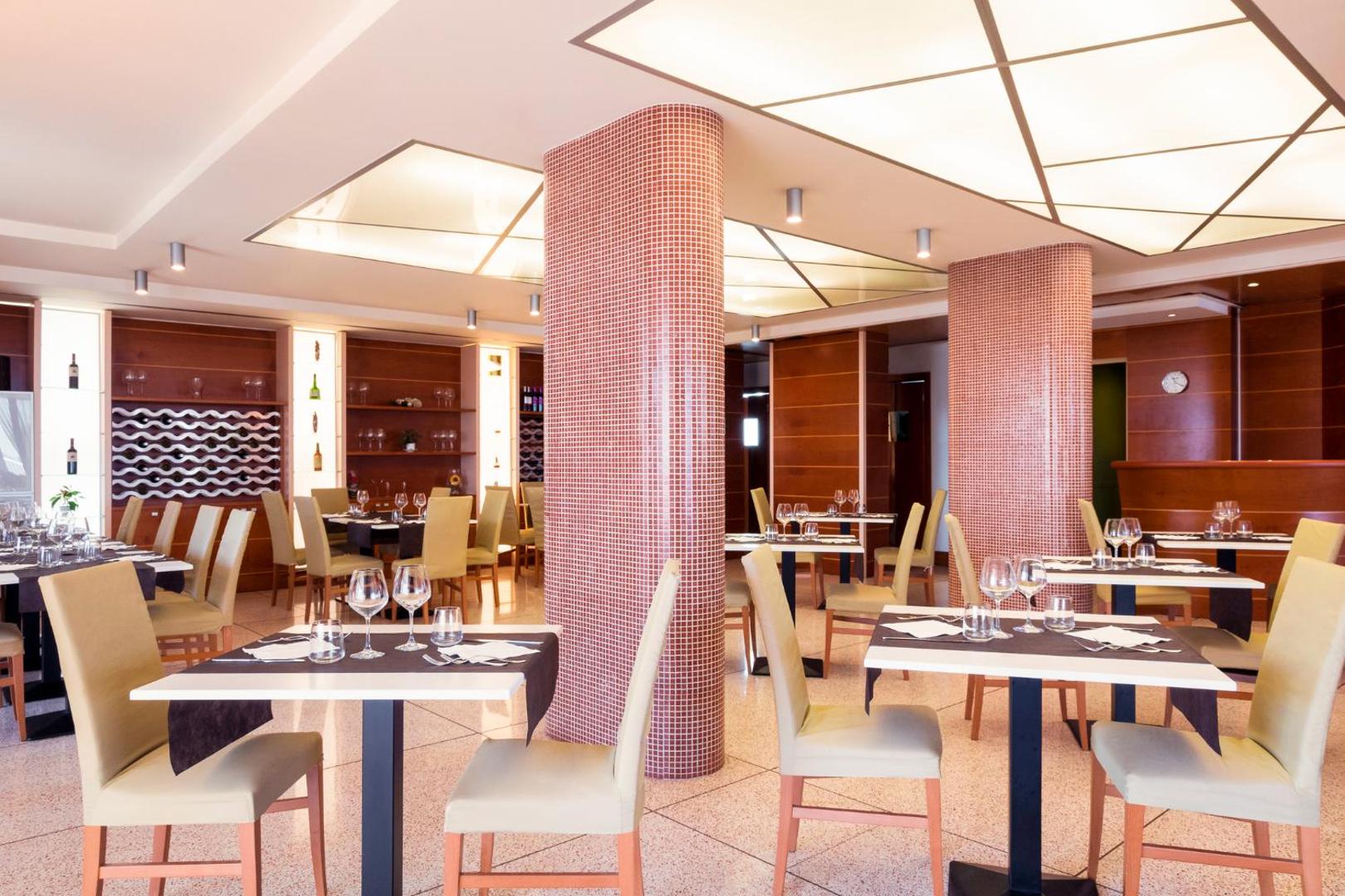 Hotel ibis Styles Bari Giovinazzo Hotel ibis Styles Bari Giovinazzo