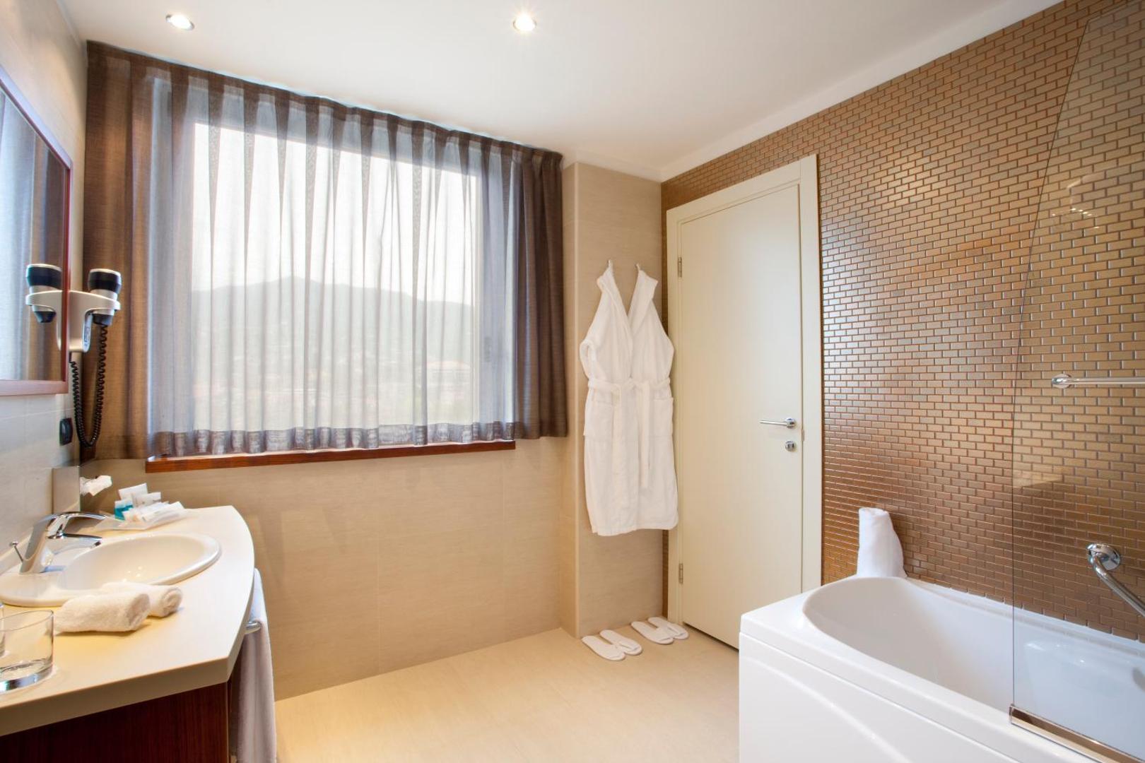 Holiday Inn Salerno - Cava de' Tirreni Holiday Inn Salerno - Cava de' Tirreni