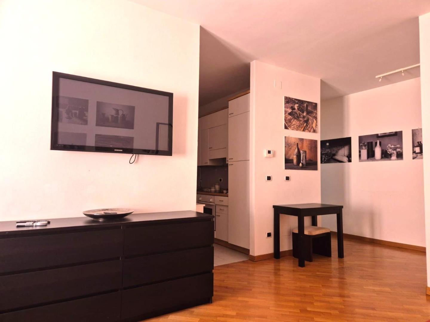 Phi Bologna Hotel & Apartments Phi Bologna Hotel & Apartments