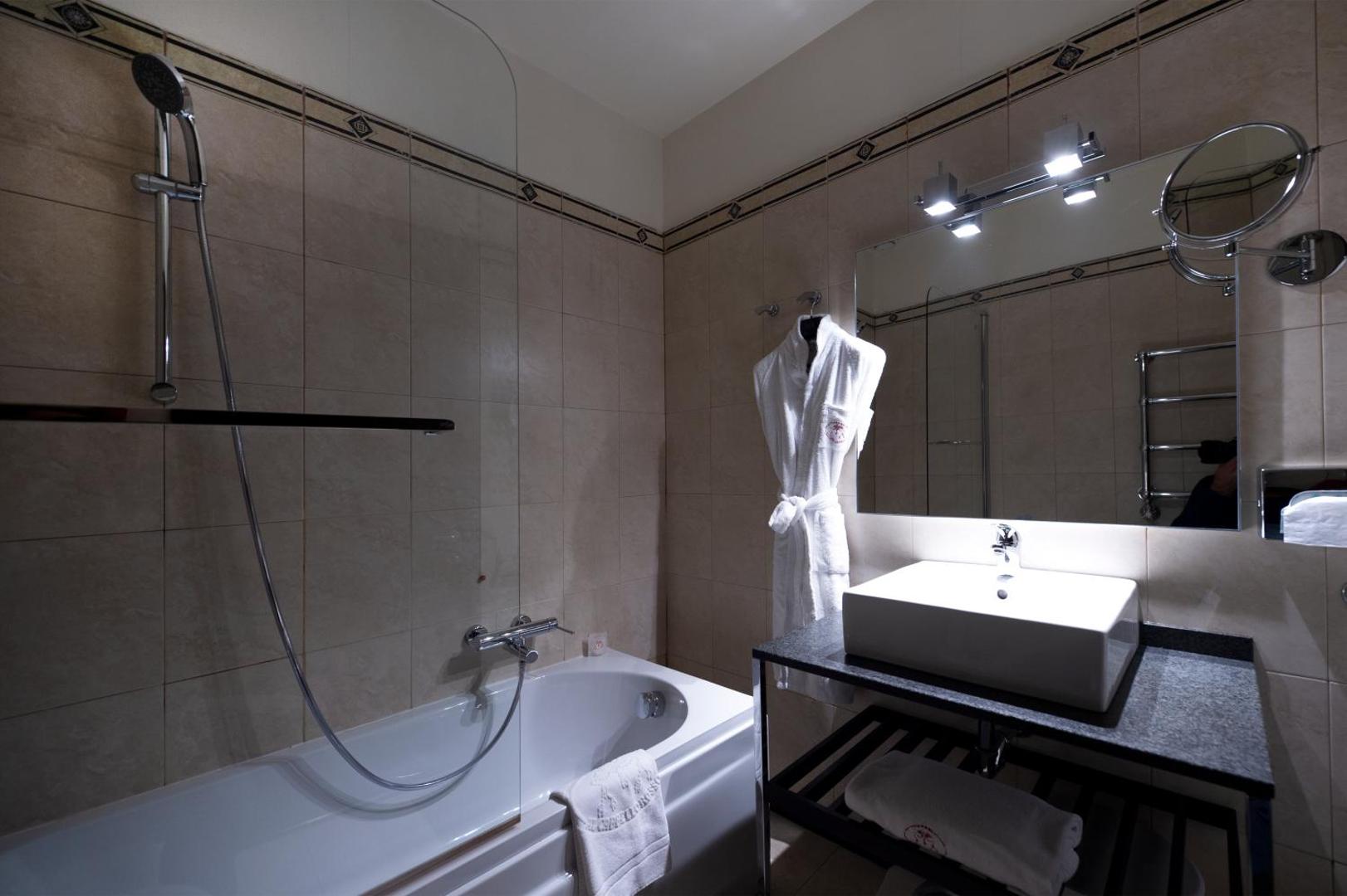 Phi Bologna Hotel & Apartments Phi Bologna Hotel & Apartments