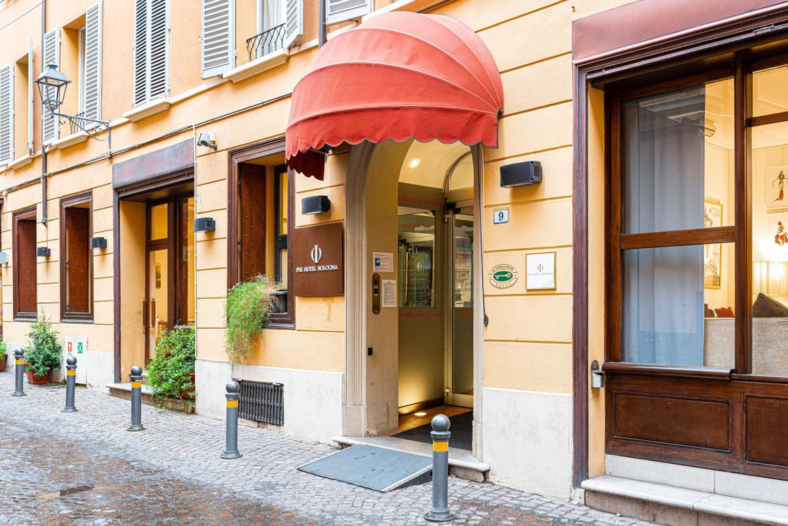 Phi Bologna Hotel & Apartments Phi Bologna Hotel & Apartments