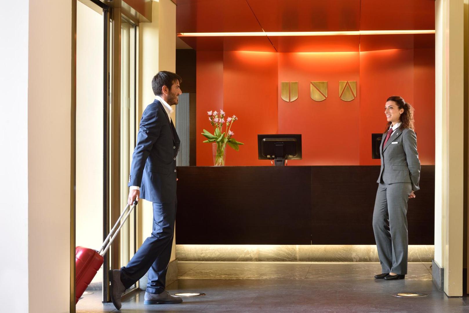 UNAHOTELS Napoli UNAHOTELS Napoli