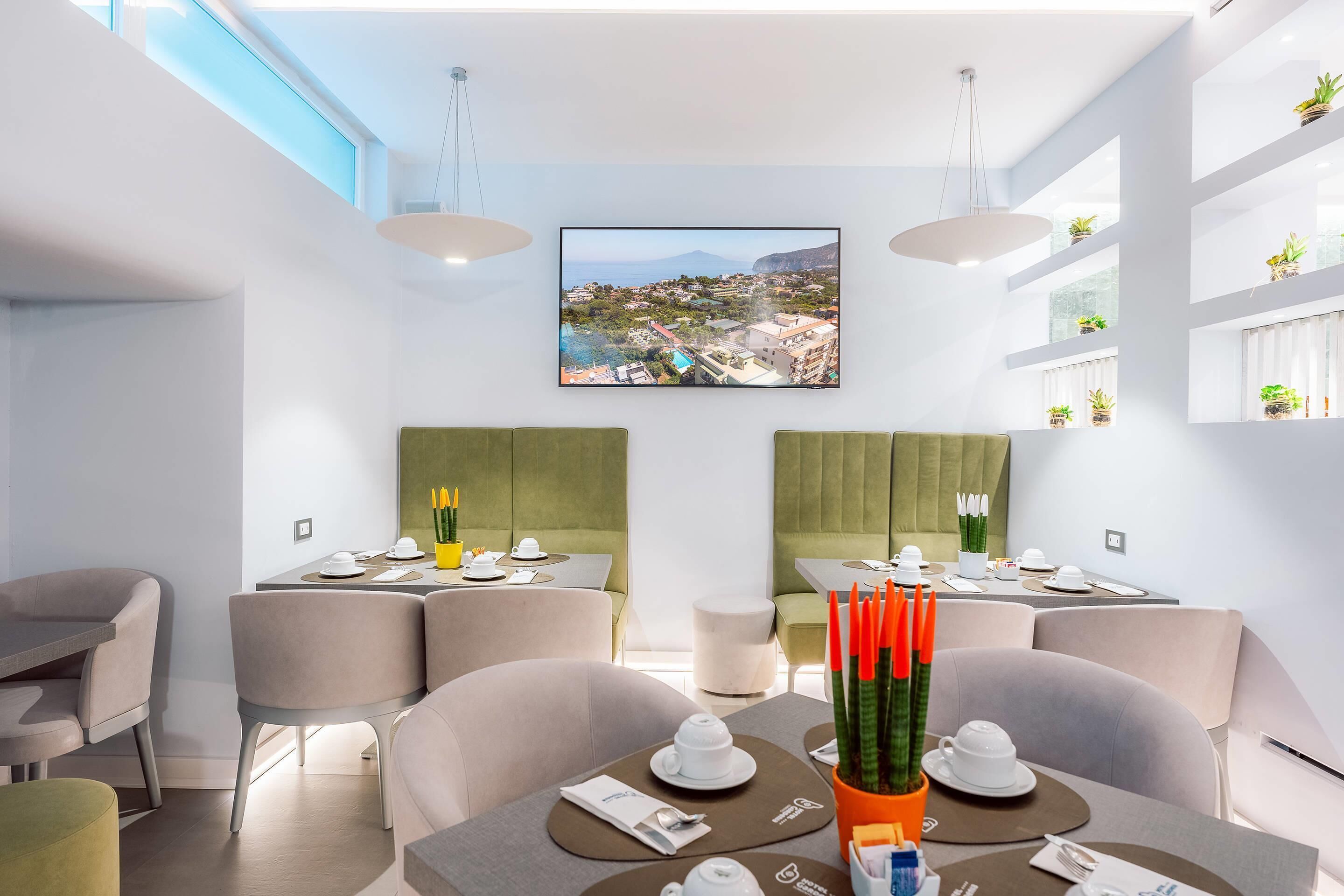 Comfort Hotel Gardenia Sorrento Coast Comfort Hotel Gardenia Sorrento Coast