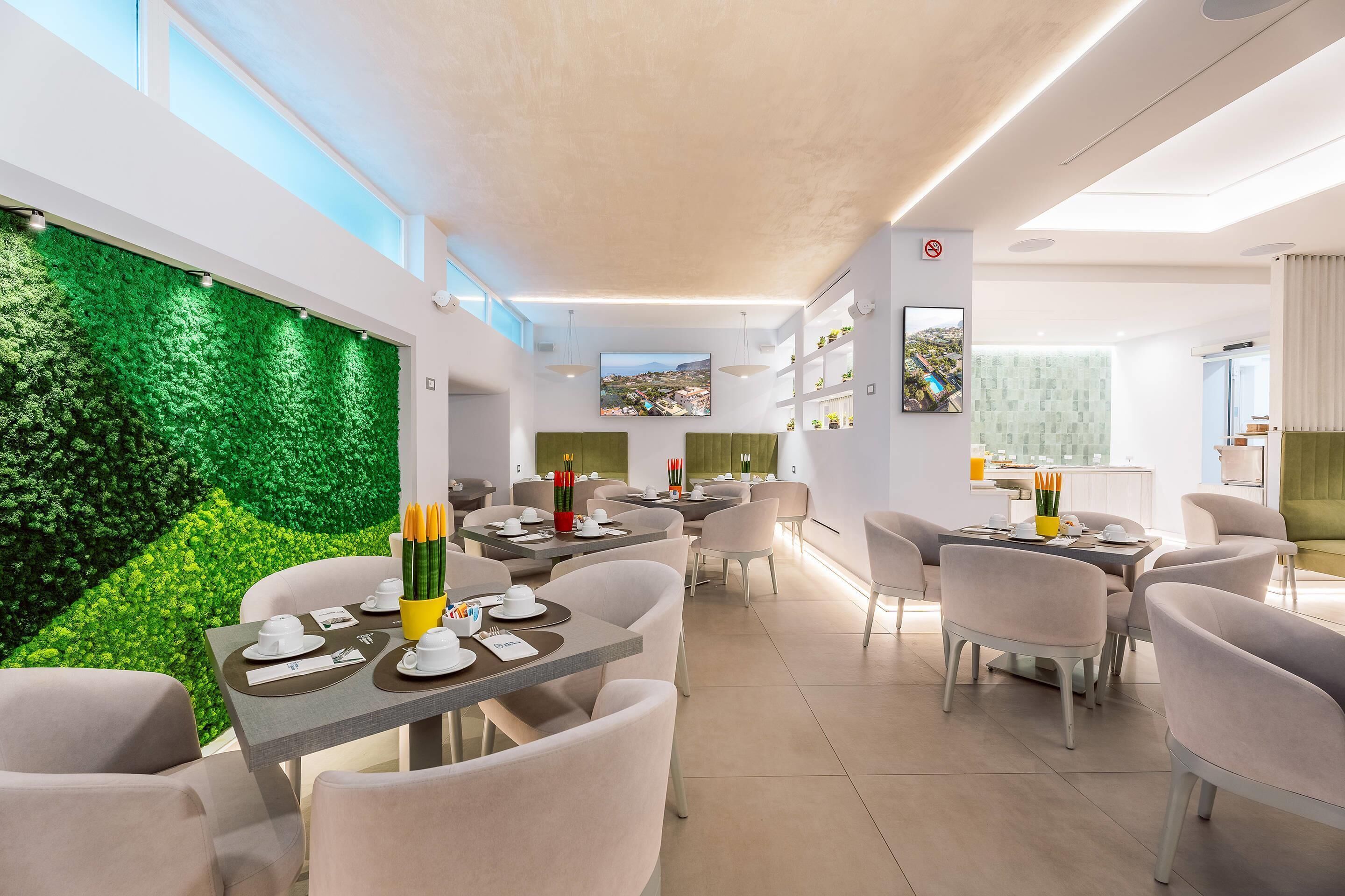 Comfort Hotel Gardenia Sorrento Coast Comfort Hotel Gardenia Sorrento Coast