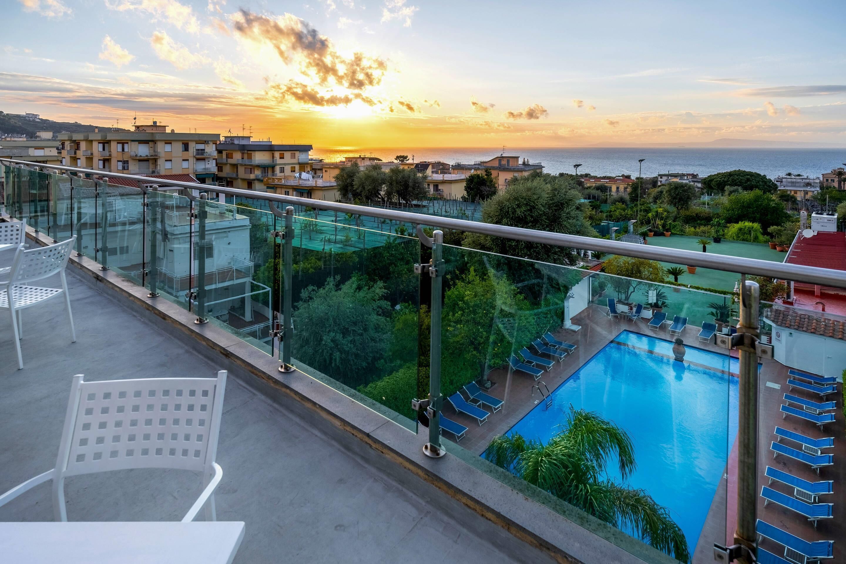 Comfort Hotel Gardenia Sorrento Coast Comfort Hotel Gardenia Sorrento Coast