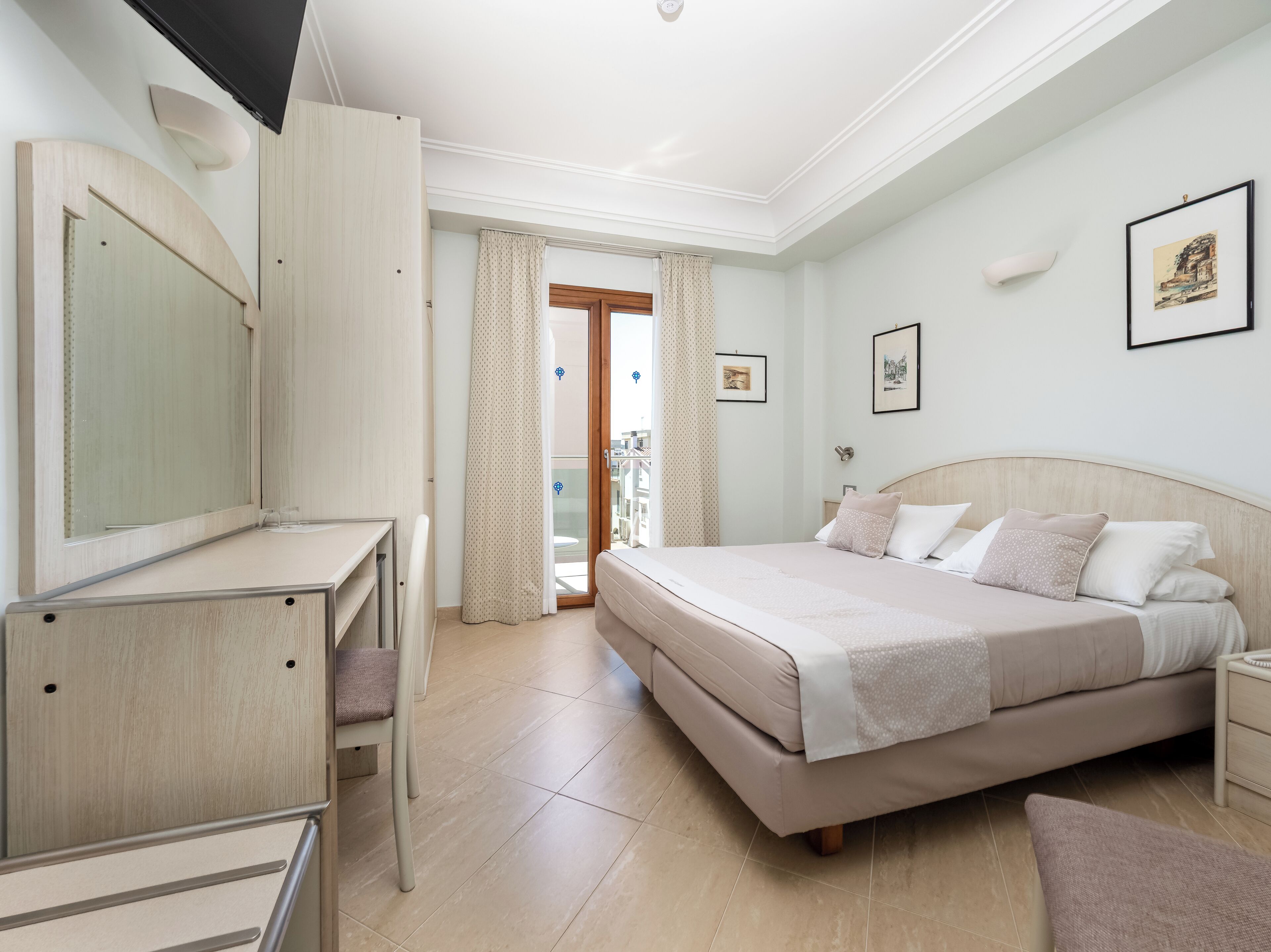 Comfort Hotel Gardenia Sorrento Coast Comfort Hotel Gardenia Sorrento Coast
