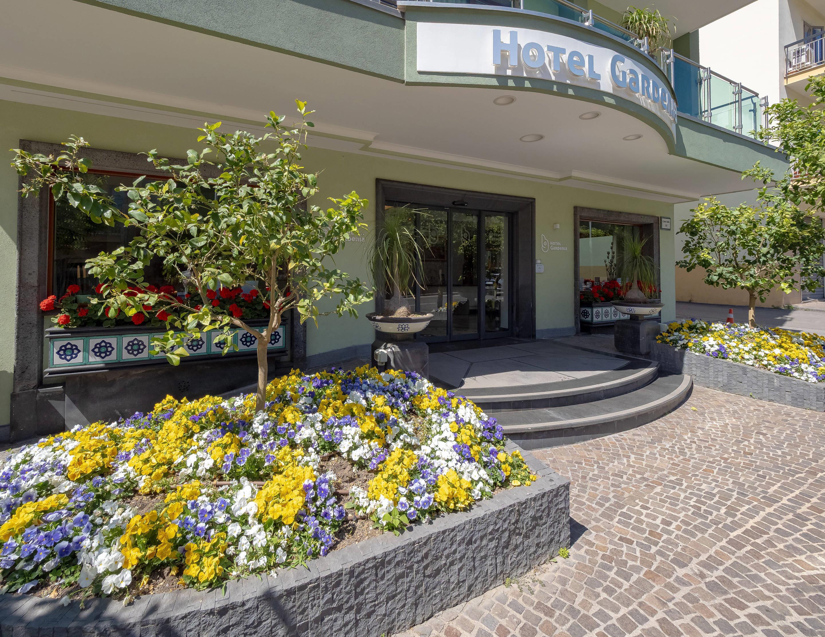 Comfort Hotel Gardenia Sorrento Coast Comfort Hotel Gardenia Sorrento Coast