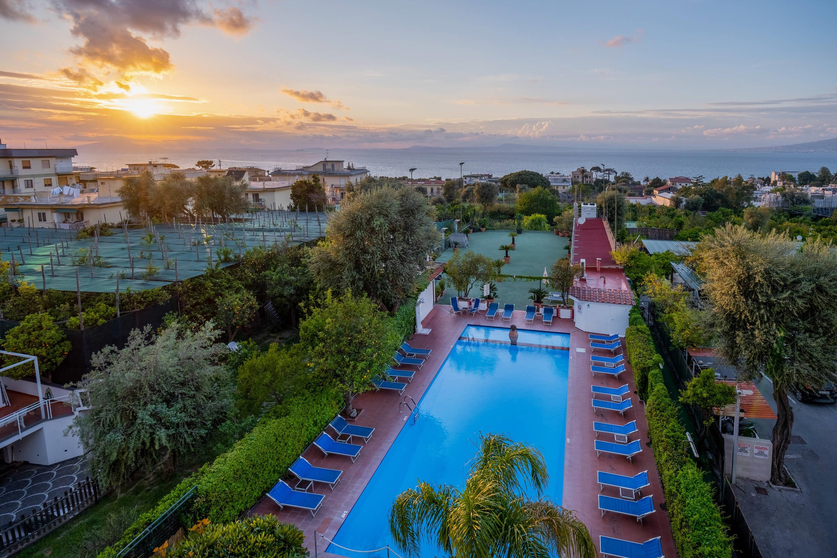 Comfort Hotel Gardenia Sorrento Coast Comfort Hotel Gardenia Sorrento Coast