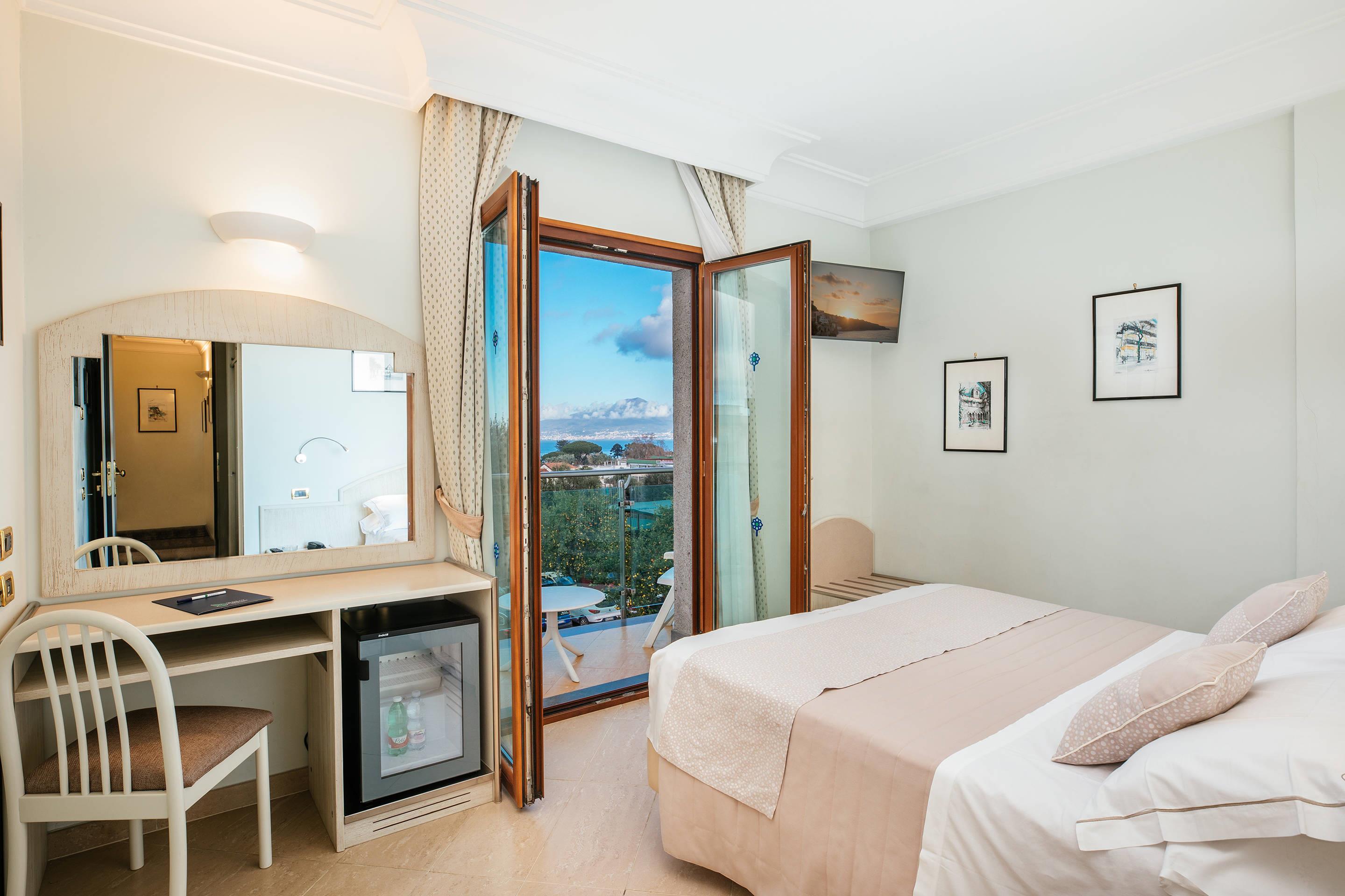 Comfort Hotel Gardenia Sorrento Coast Comfort Hotel Gardenia Sorrento Coast