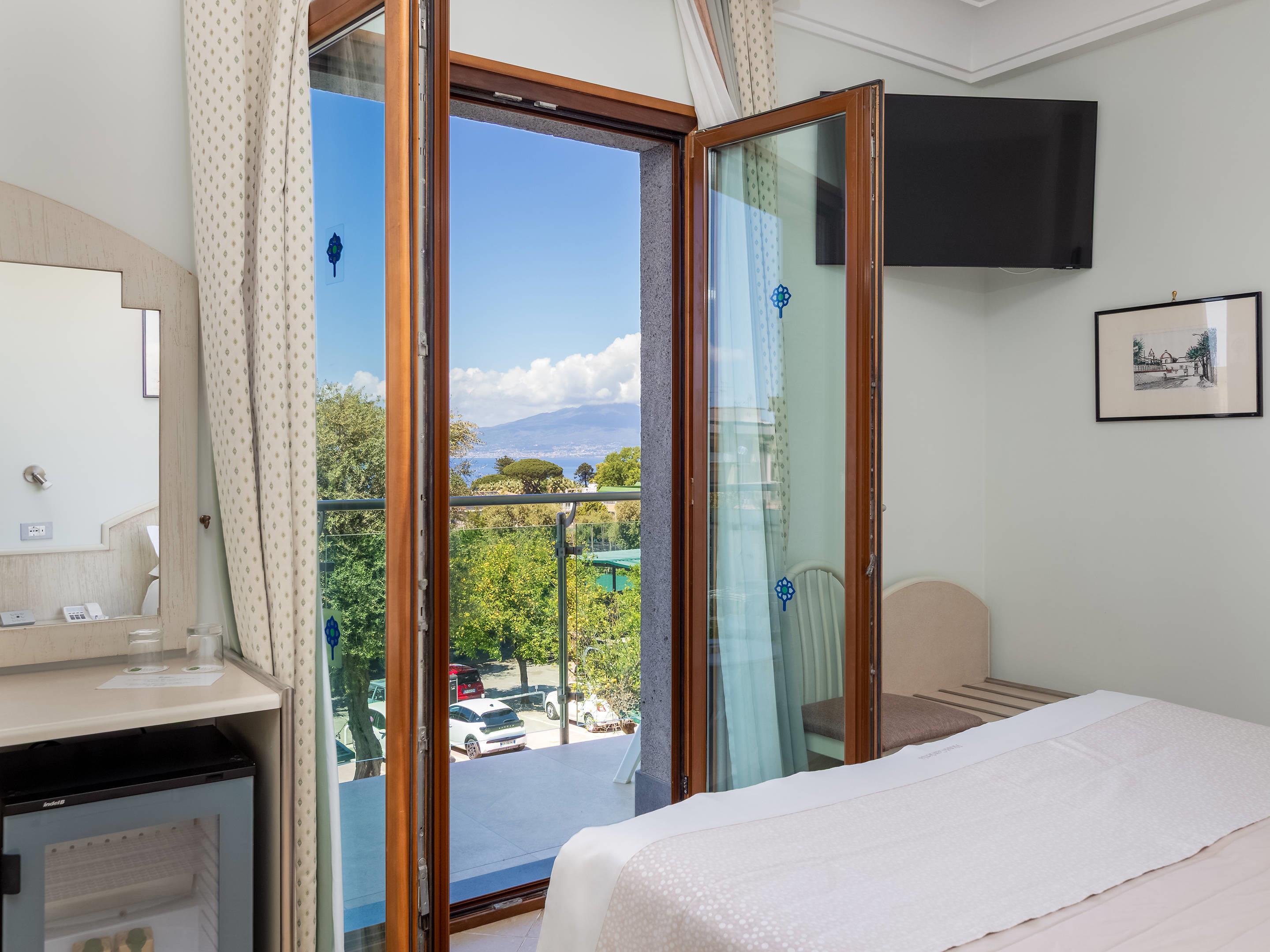 Comfort Hotel Gardenia Sorrento Coast Comfort Hotel Gardenia Sorrento Coast