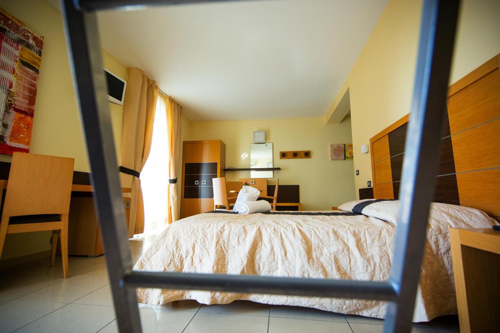 Ticho's Hotel Ticho's Hotel