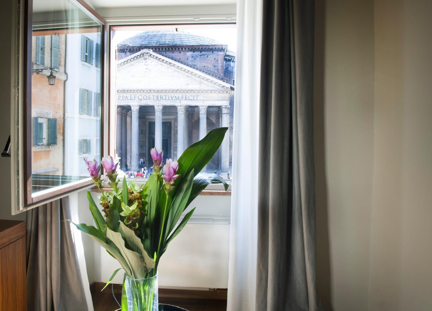 Antico Albergo del Sole al Pantheon Antico Albergo del Sole al Pantheon